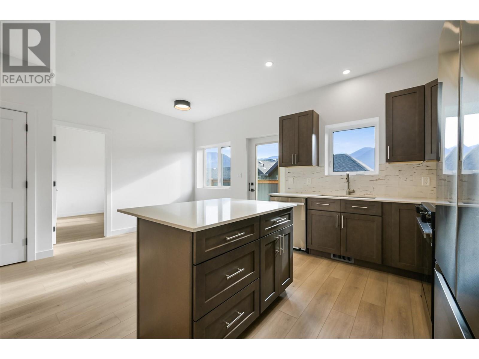 725 10 Avenue Unit# 3, Invermere, British Columbia  V0A 1K0 - Photo 18 - 10344835