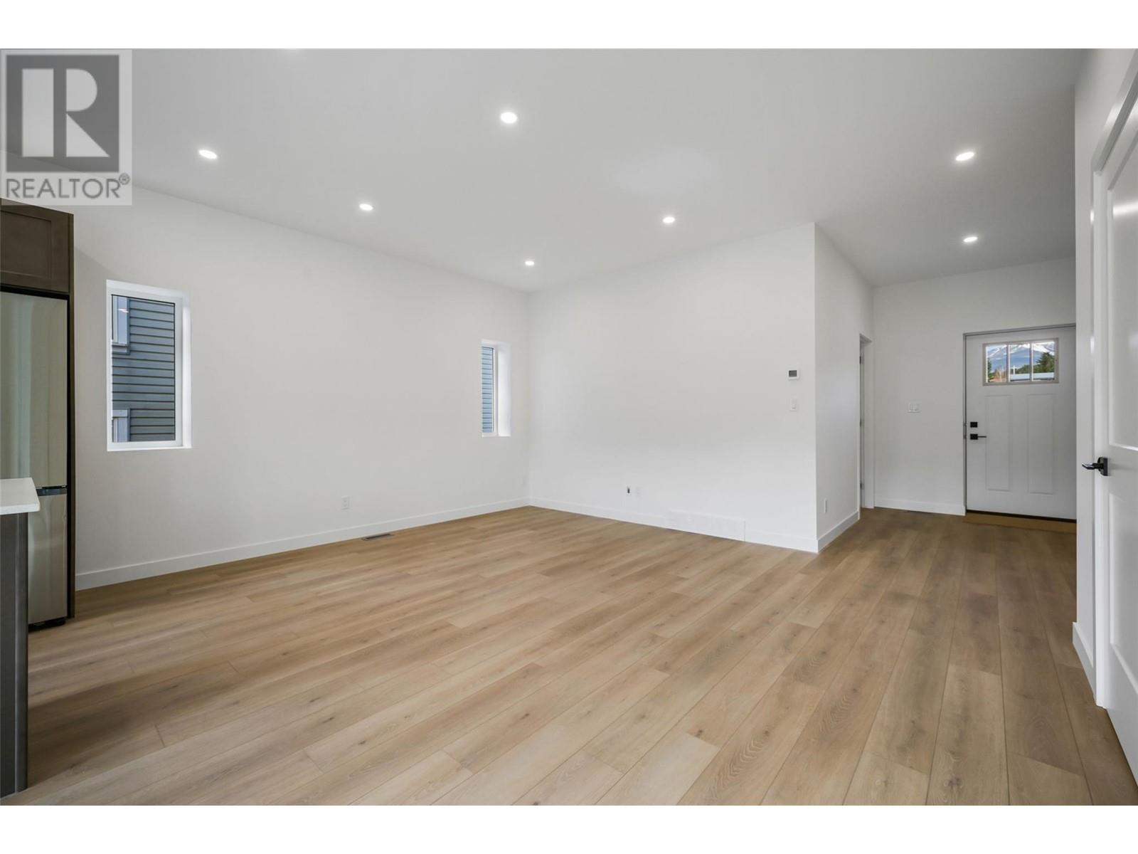 725 10 Avenue Unit# 3, Invermere, British Columbia  V0A 1K0 - Photo 19 - 10344835