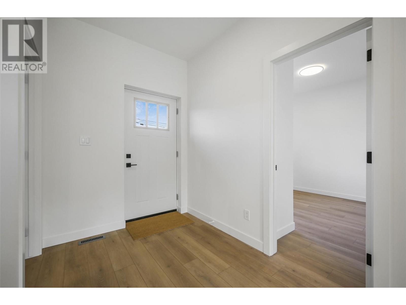 725 10 Avenue Unit# 3, Invermere, British Columbia  V0A 1K0 - Photo 23 - 10344835