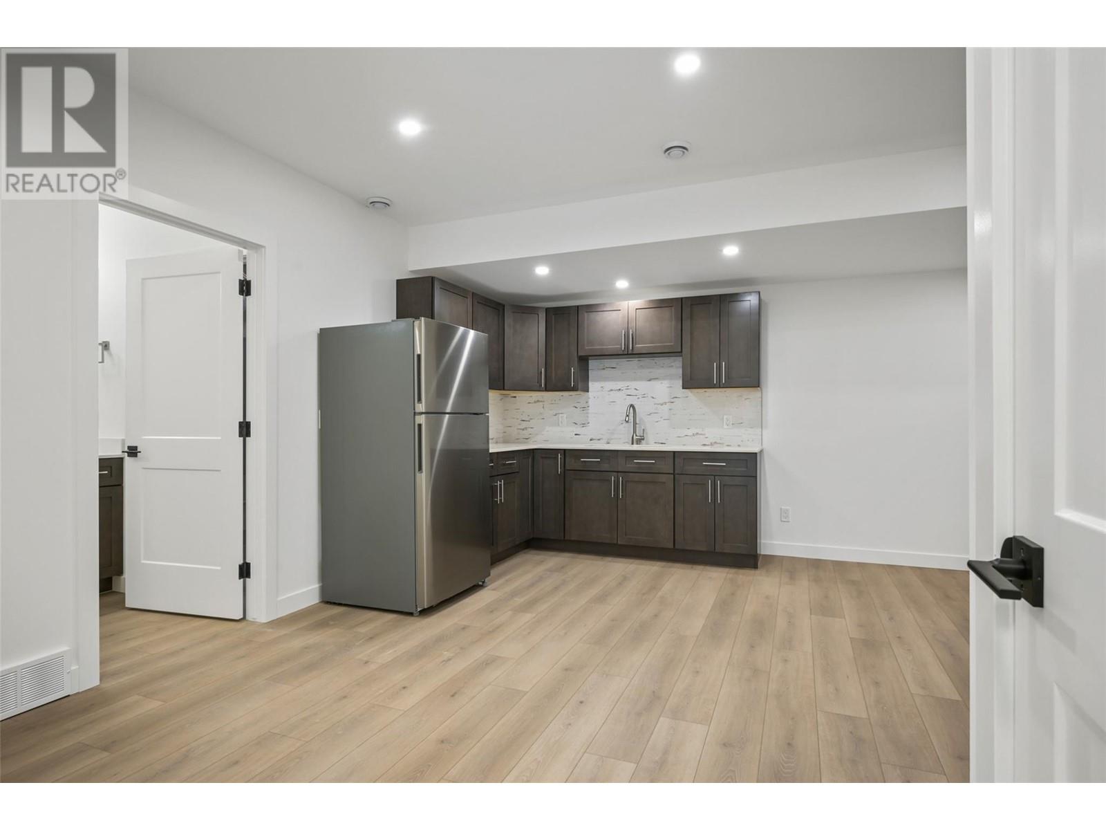 725 10 Avenue Unit# 3, Invermere, British Columbia  V0A 1K0 - Photo 42 - 10344835