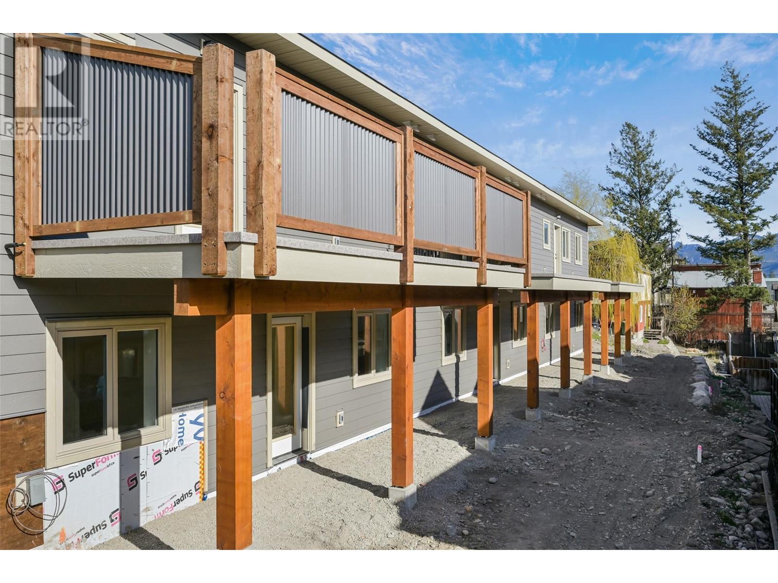 725 10 Avenue Unit# 3, Invermere, British Columbia  V0A 1K0 - Photo 54 - 10344835