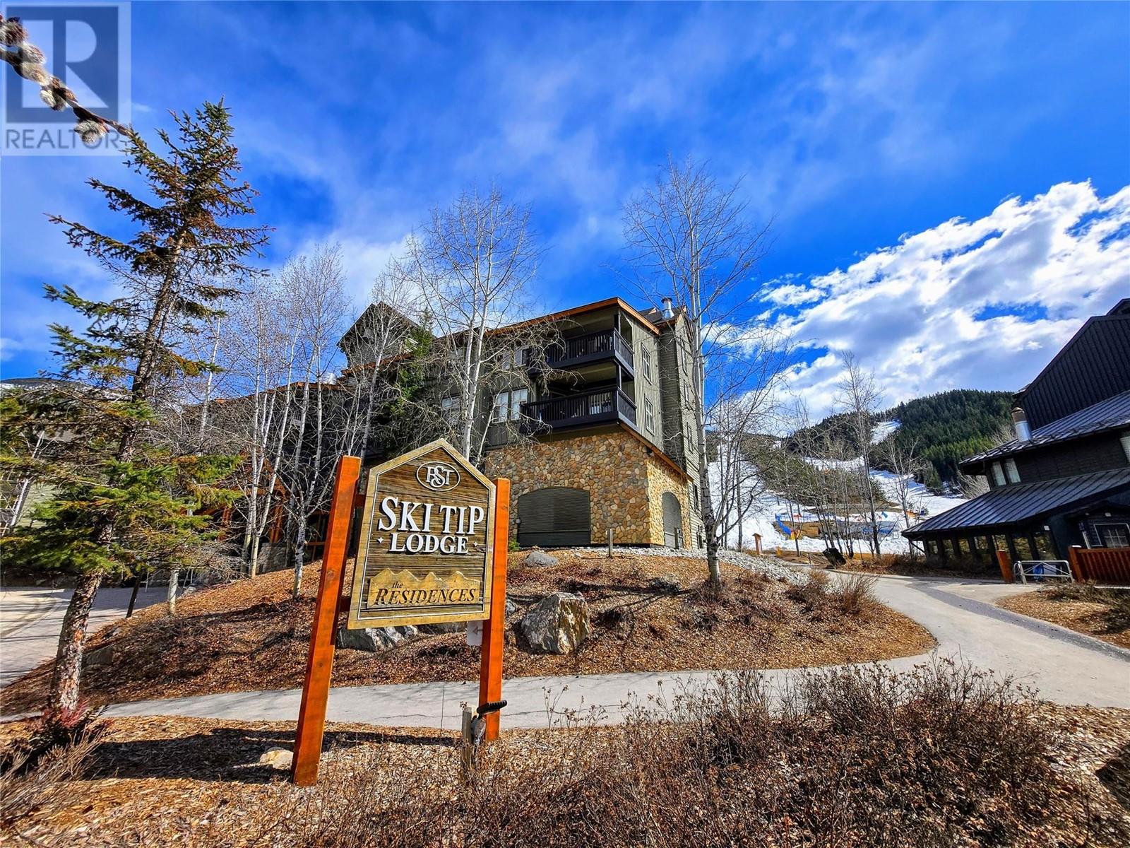 2050 Summit Drive Unit# 201, Panorama, British Columbia  V0A 1T0 - Photo 2 - 10344511