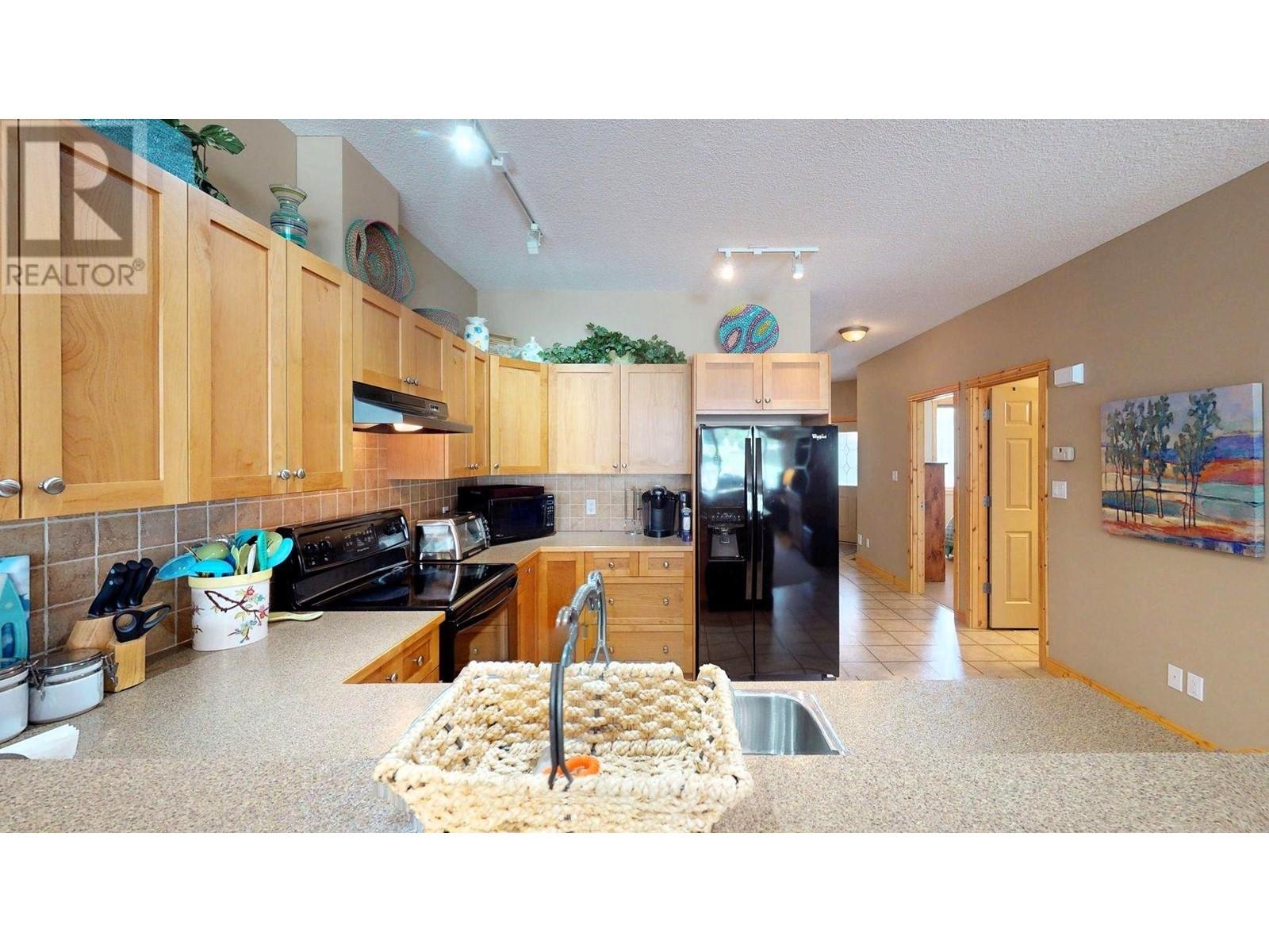 4886 Ridge Road, Radium Hot Springs, British Columbia  V0A 1M0 - Photo 19 - 10344958