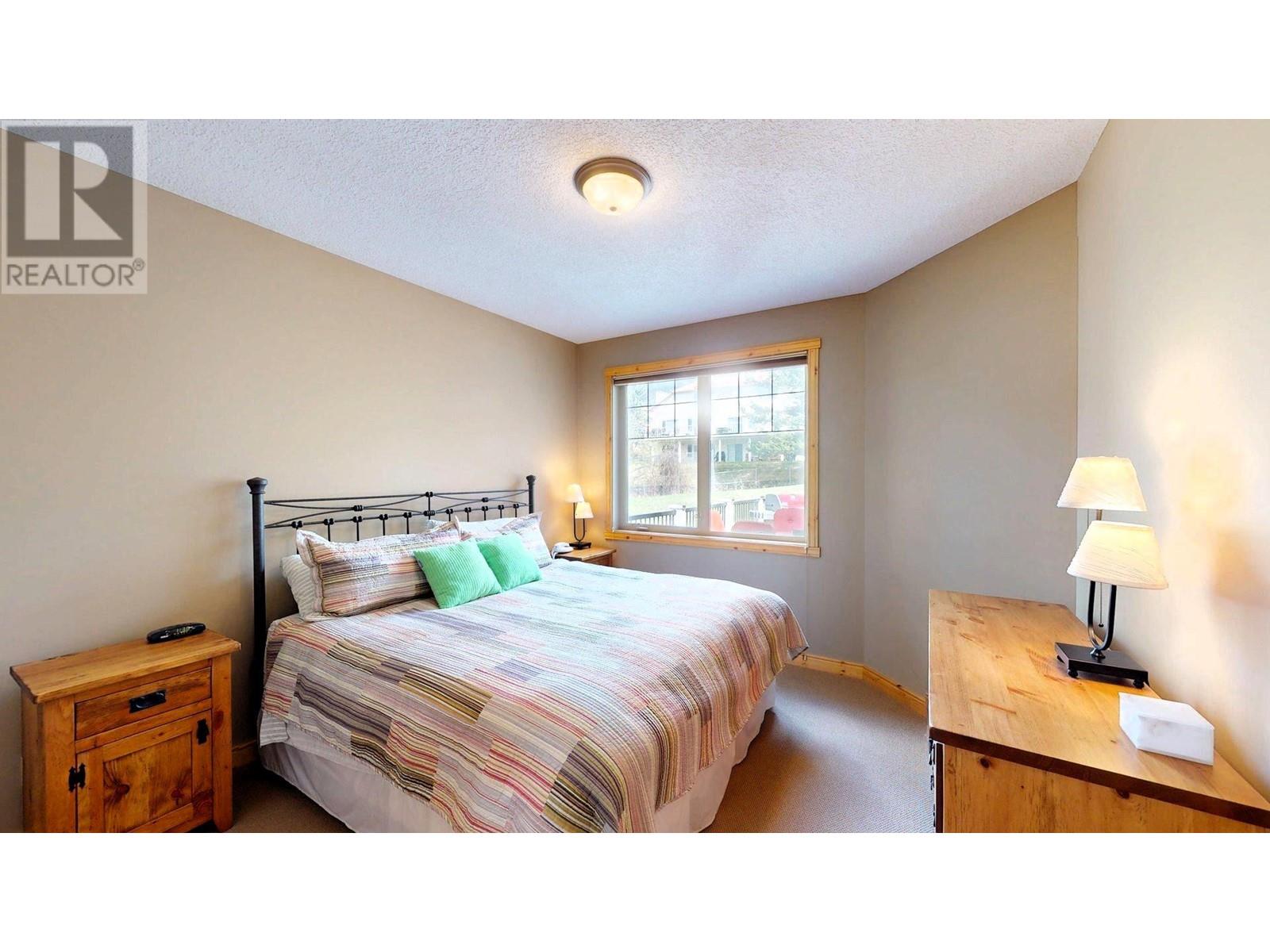 4886 Ridge Road, Radium Hot Springs, British Columbia  V0A 1M0 - Photo 24 - 10344958