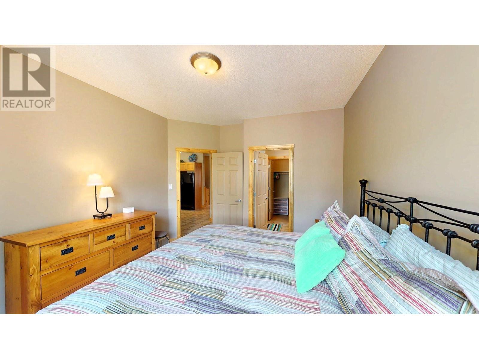 4886 Ridge Road, Radium Hot Springs, British Columbia  V0A 1M0 - Photo 27 - 10344958