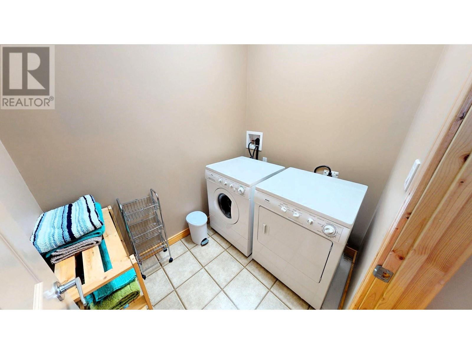 4886 Ridge Road, Radium Hot Springs, British Columbia  V0A 1M0 - Photo 42 - 10344958