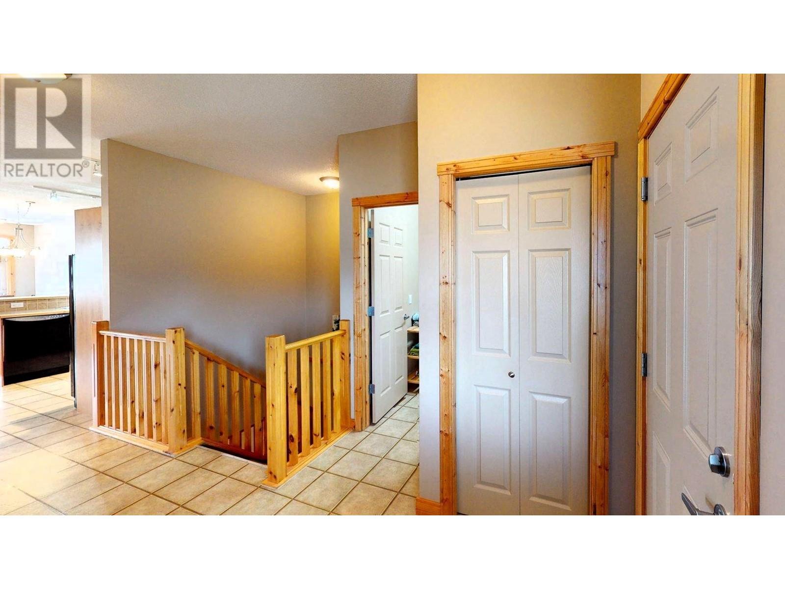 4886 Ridge Road, Radium Hot Springs, British Columbia  V0A 1M0 - Photo 43 - 10344958