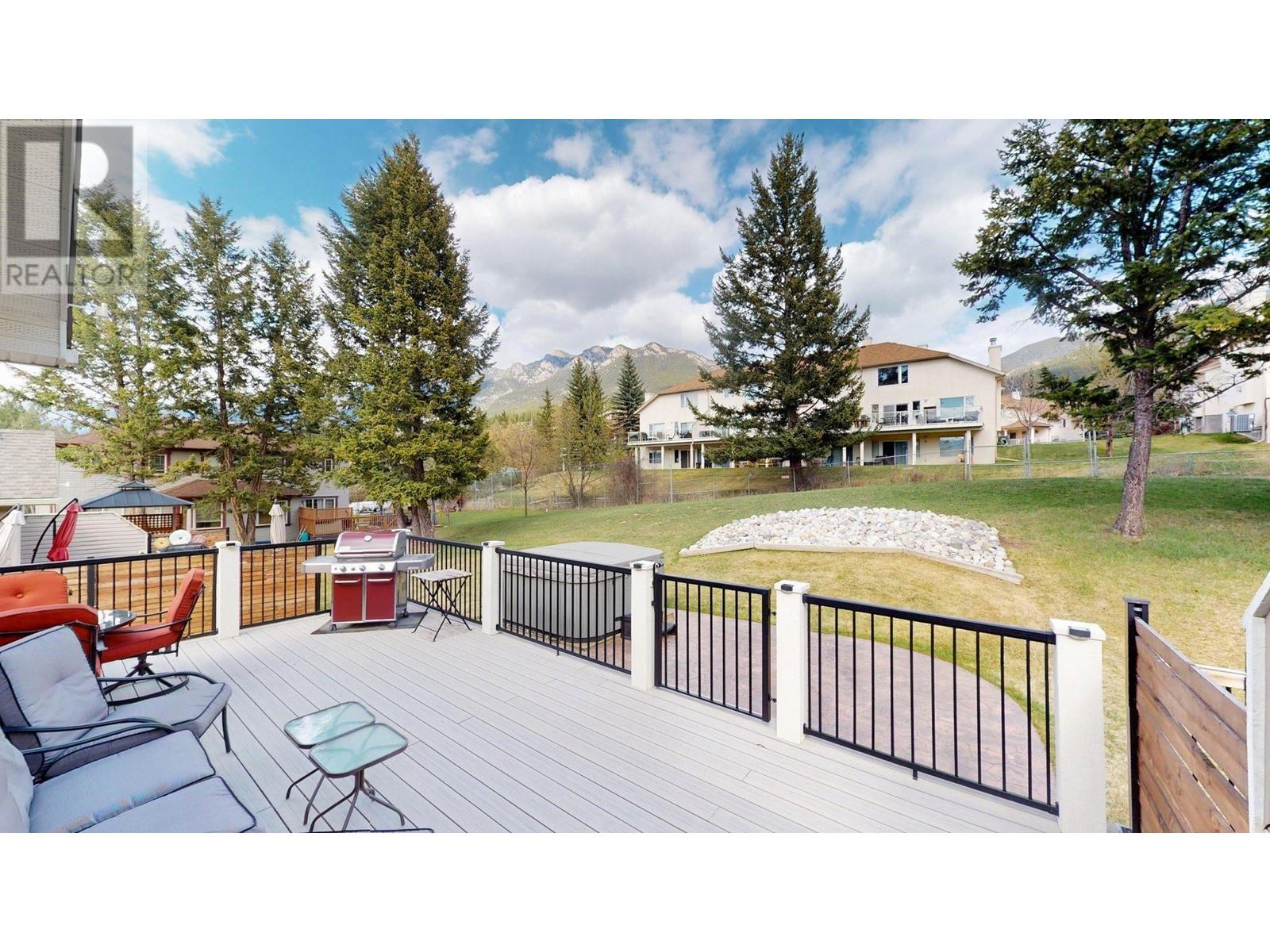 4886 Ridge Road, Radium Hot Springs, British Columbia  V0A 1M0 - Photo 5 - 10344958