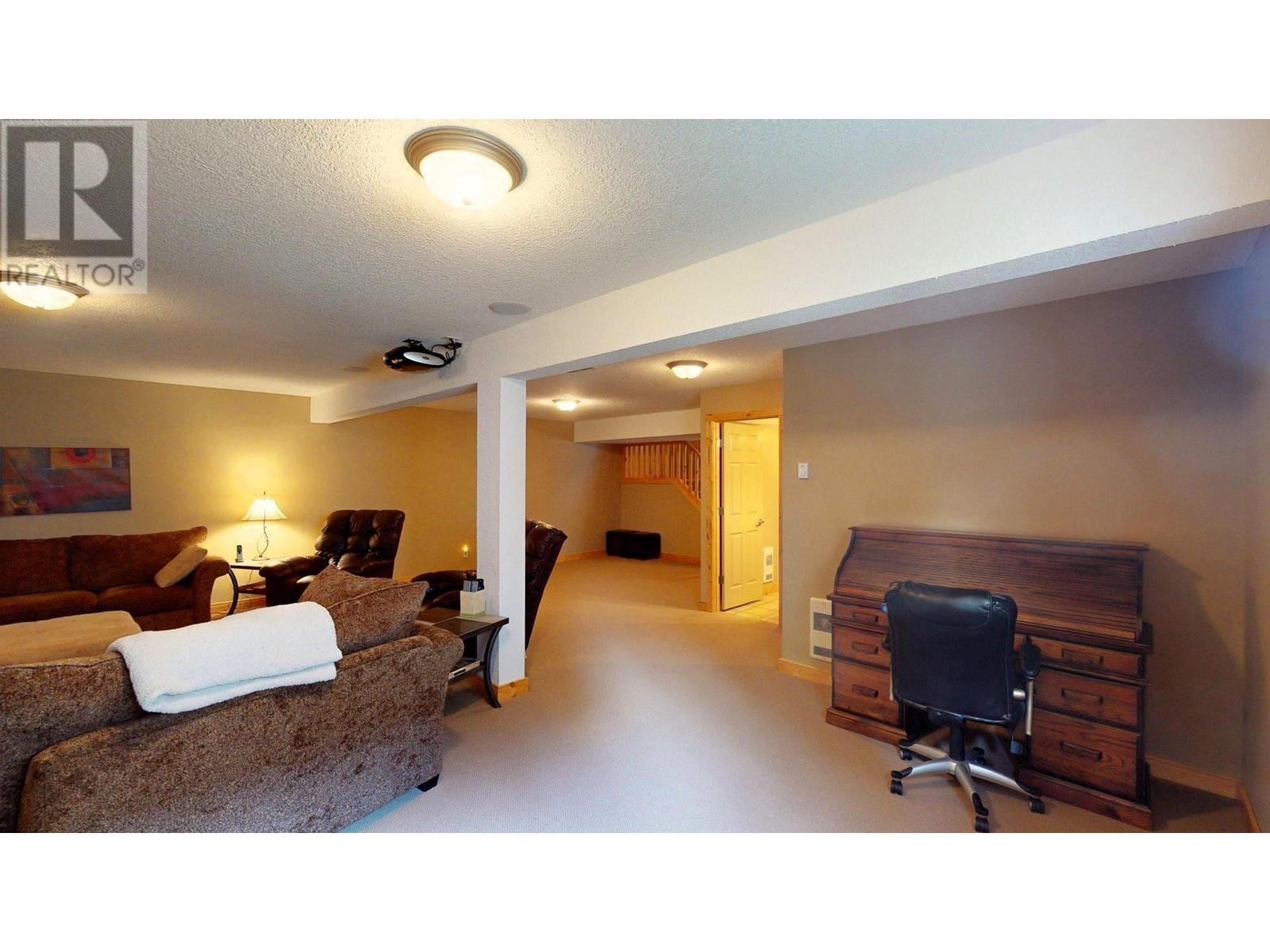 4886 Ridge Road, Radium Hot Springs, British Columbia  V0A 1M0 - Photo 54 - 10344958