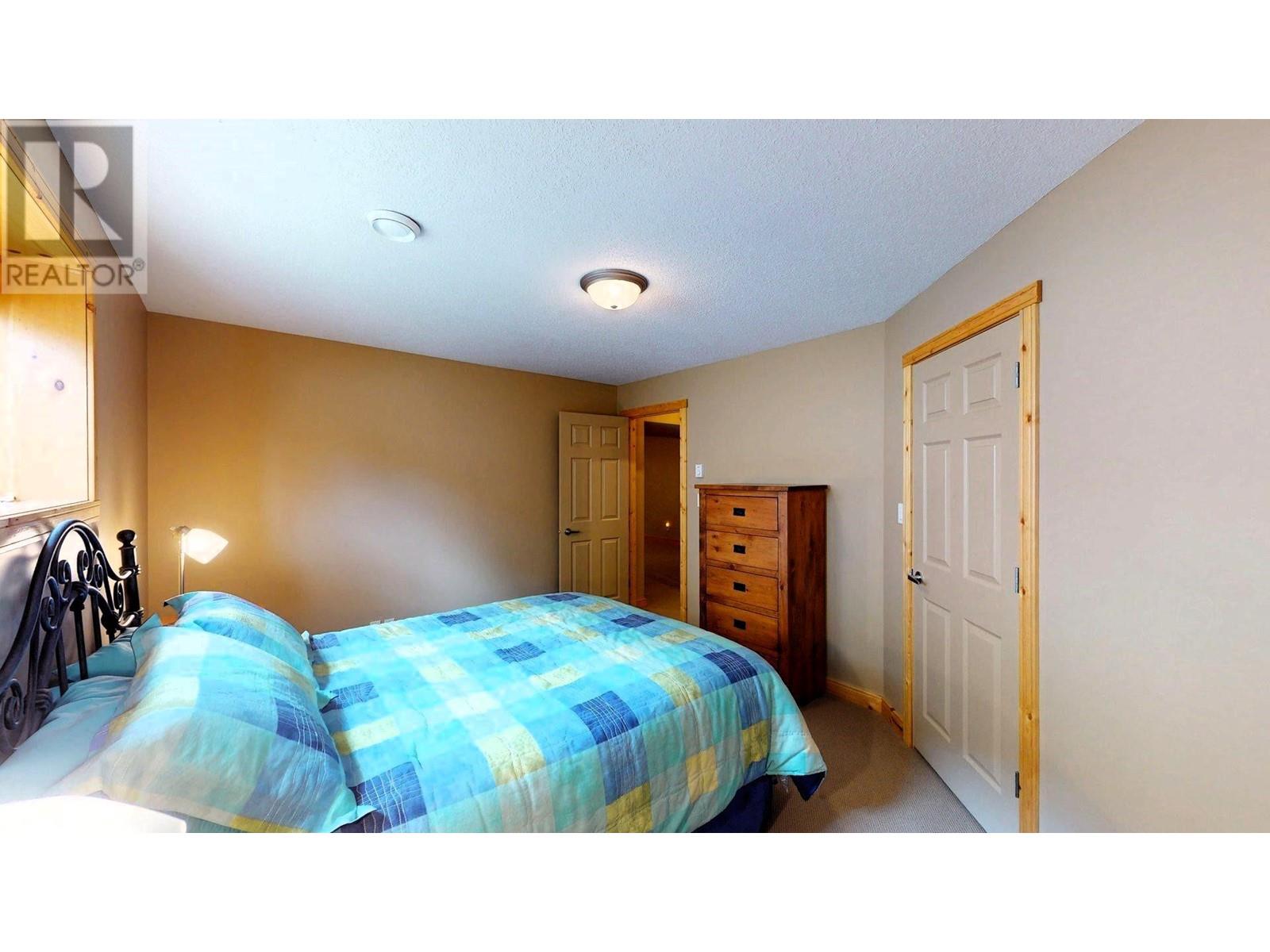 4886 Ridge Road, Radium Hot Springs, British Columbia  V0A 1M0 - Photo 58 - 10344958