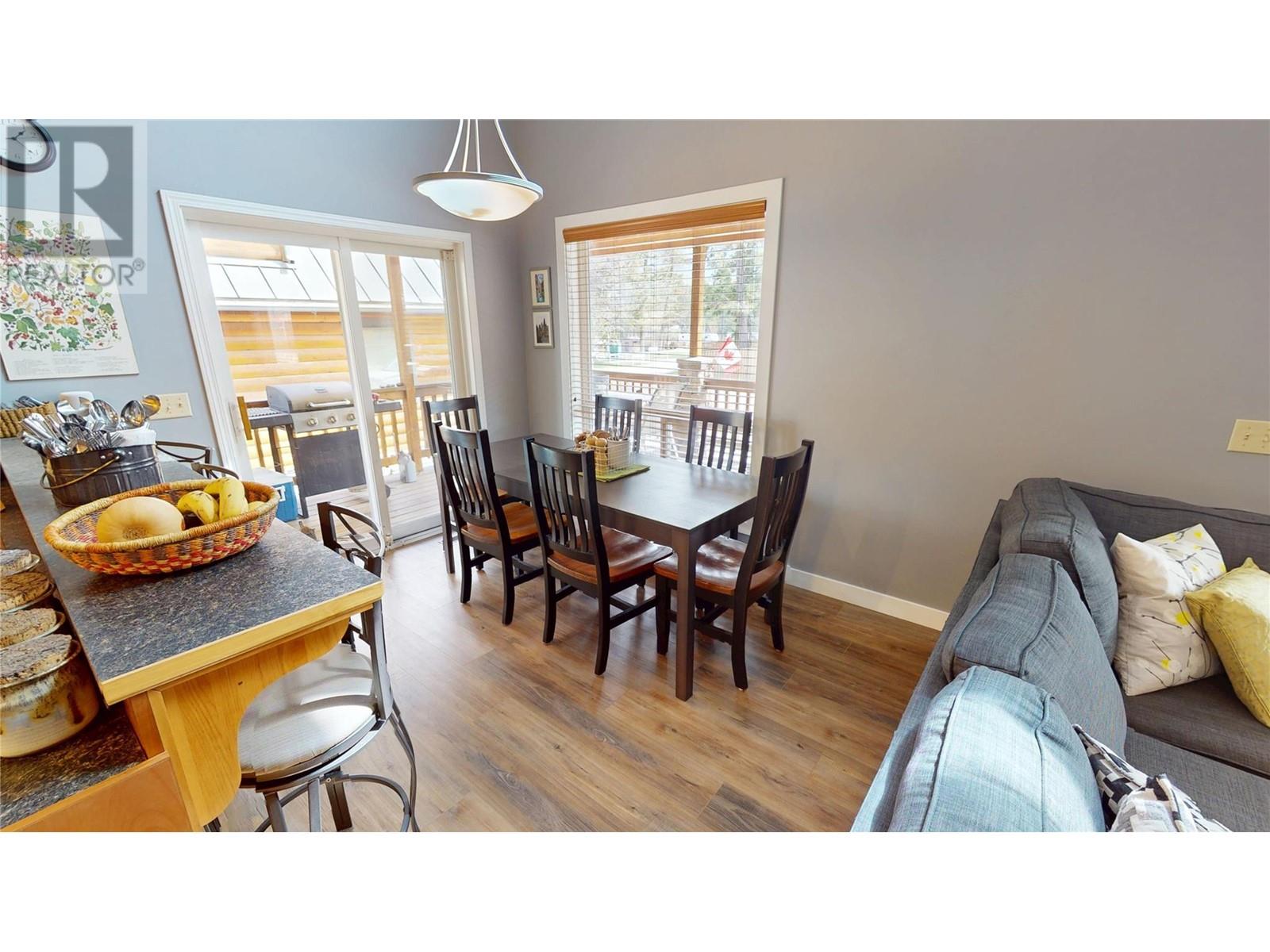 4868 Riverview Drive Unit# 8, Edgewater, British Columbia  V0A 1E0 - Photo 7 - 10344871