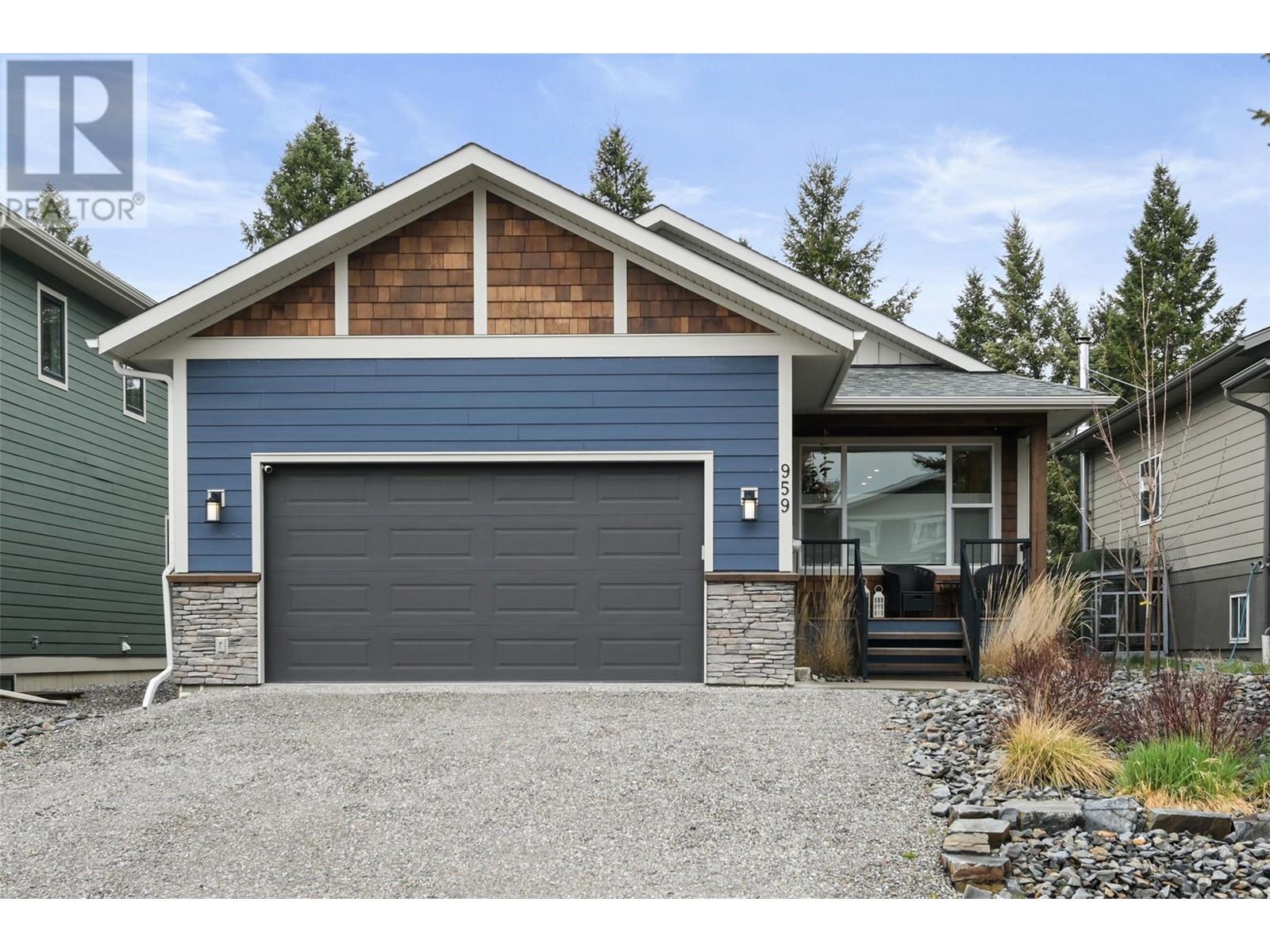 959 Copper Point Way, Invermere, British Columbia  V0A 1K3 - Photo 4 - 10344959