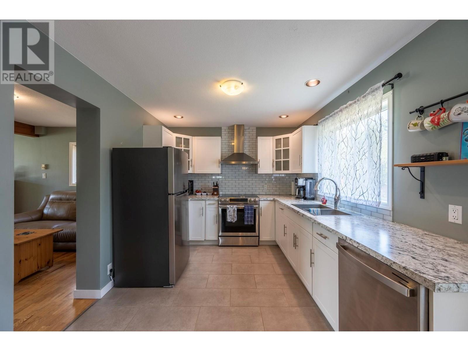 1424 Deer Ridge Road, Golden, British Columbia  V0A 1H1 - Photo 13 - 10345173