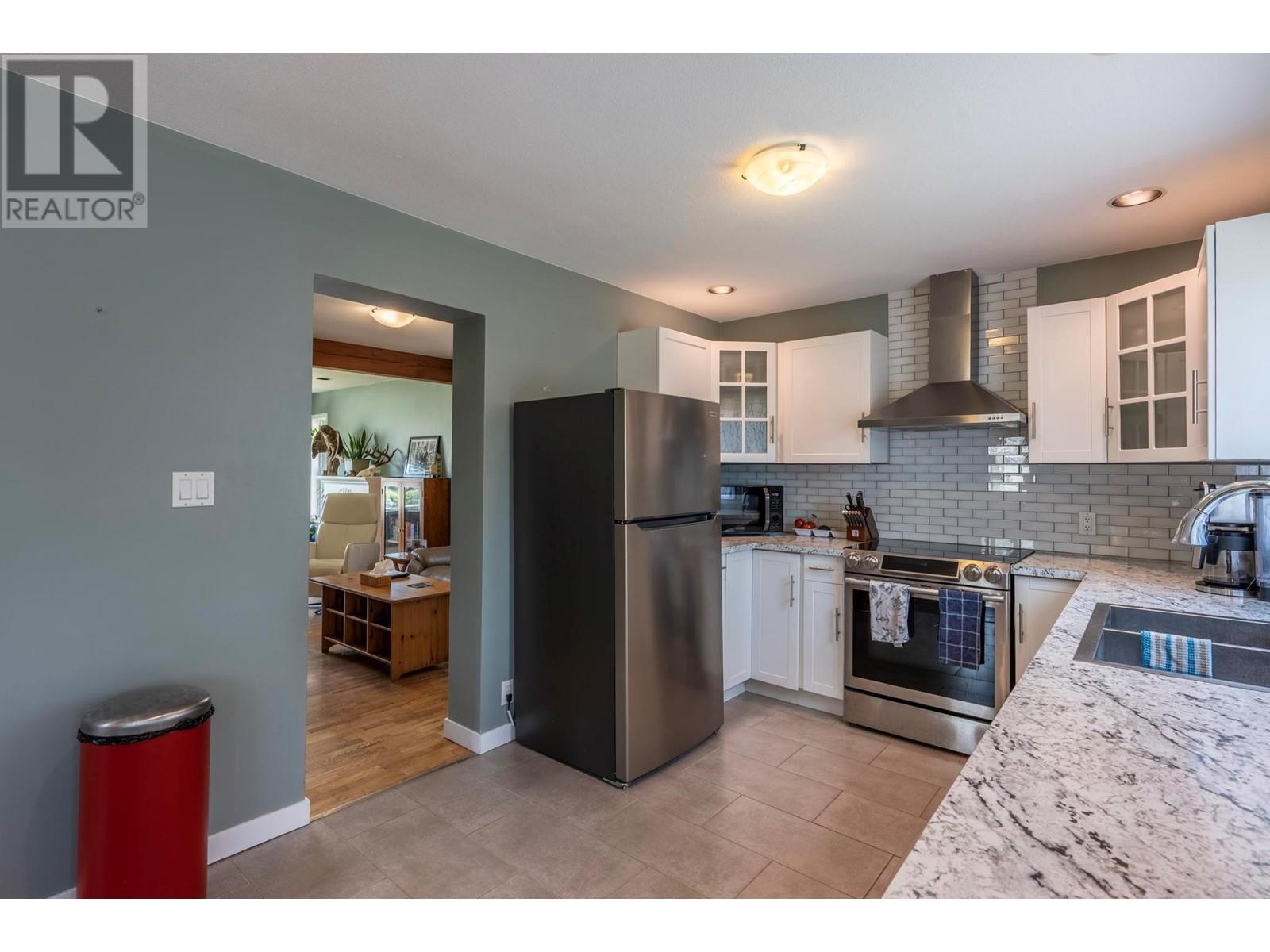 1424 Deer Ridge Road, Golden, British Columbia  V0A 1H1 - Photo 16 - 10345173