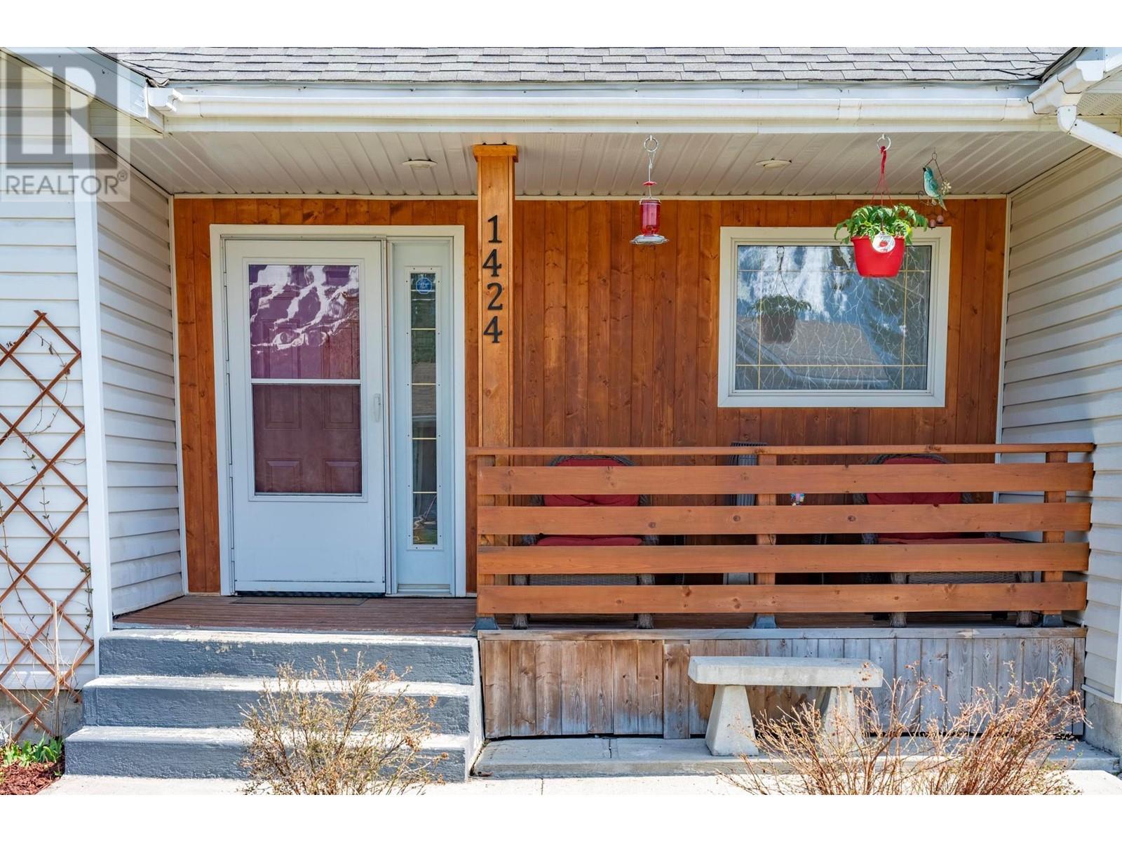 1424 Deer Ridge Road, Golden, British Columbia  V0A 1H1 - Photo 5 - 10345173