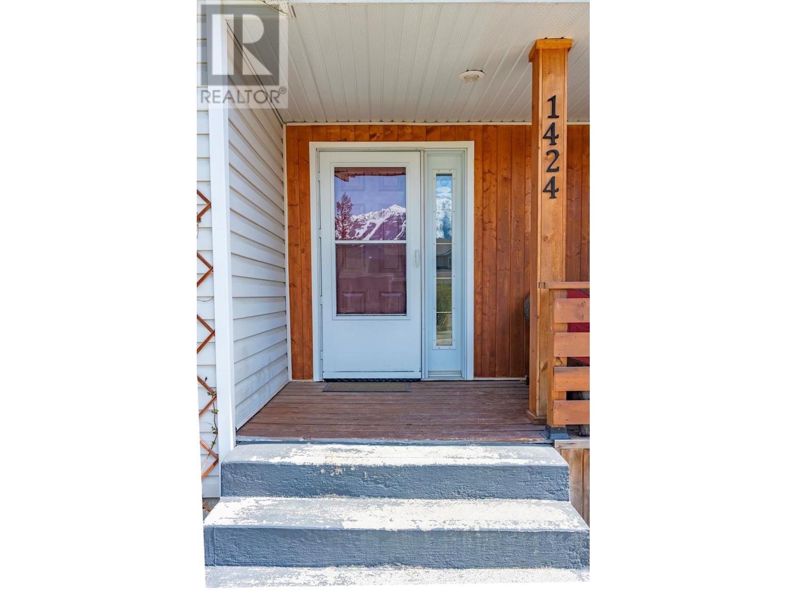 1424 Deer Ridge Road, Golden, British Columbia  V0A 1H1 - Photo 6 - 10345173