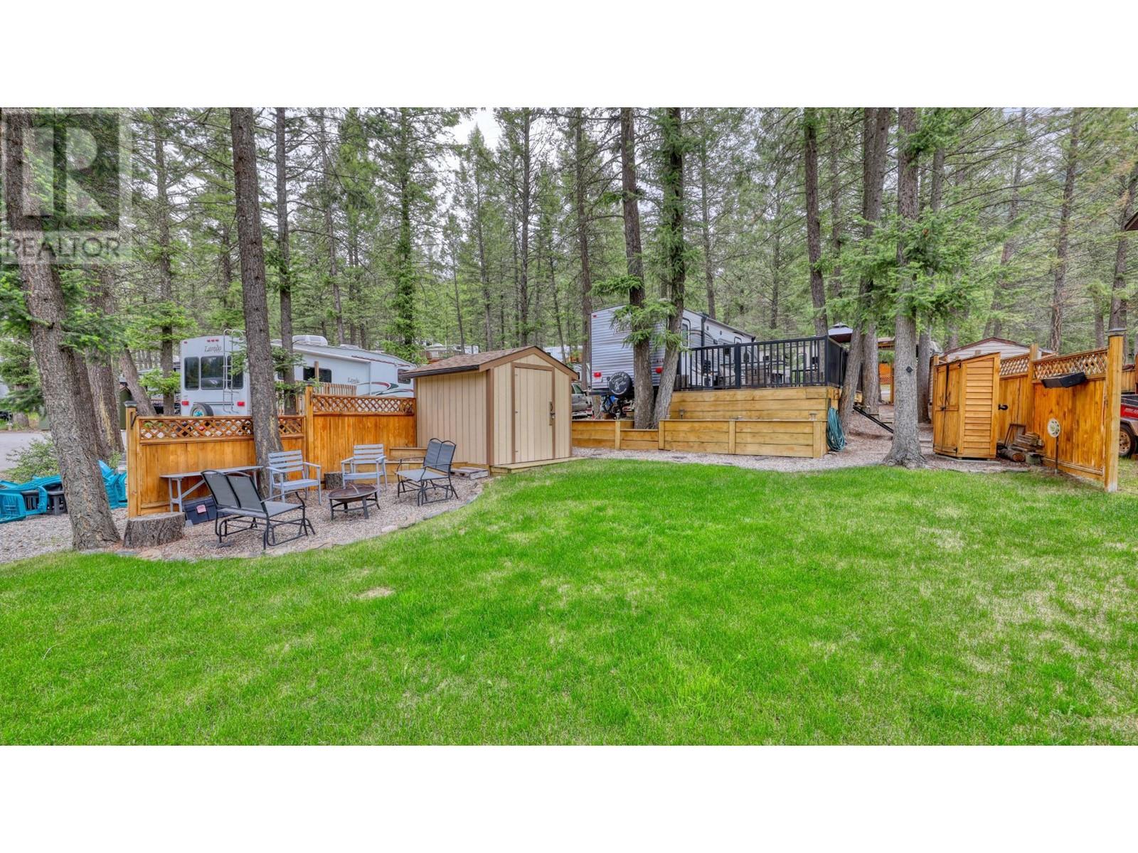 8523 Eacrett Road Unit# 60, Radium Hot Springs, British Columbia  V0A 1M0 - Photo 1 - 10345182
