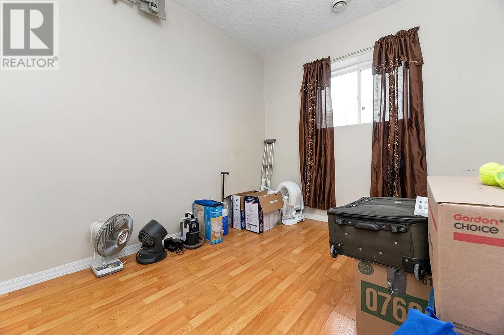 5722 Vermillion Street, Edgewater, British Columbia  V0A 1E0 - Photo 7 - 10345067