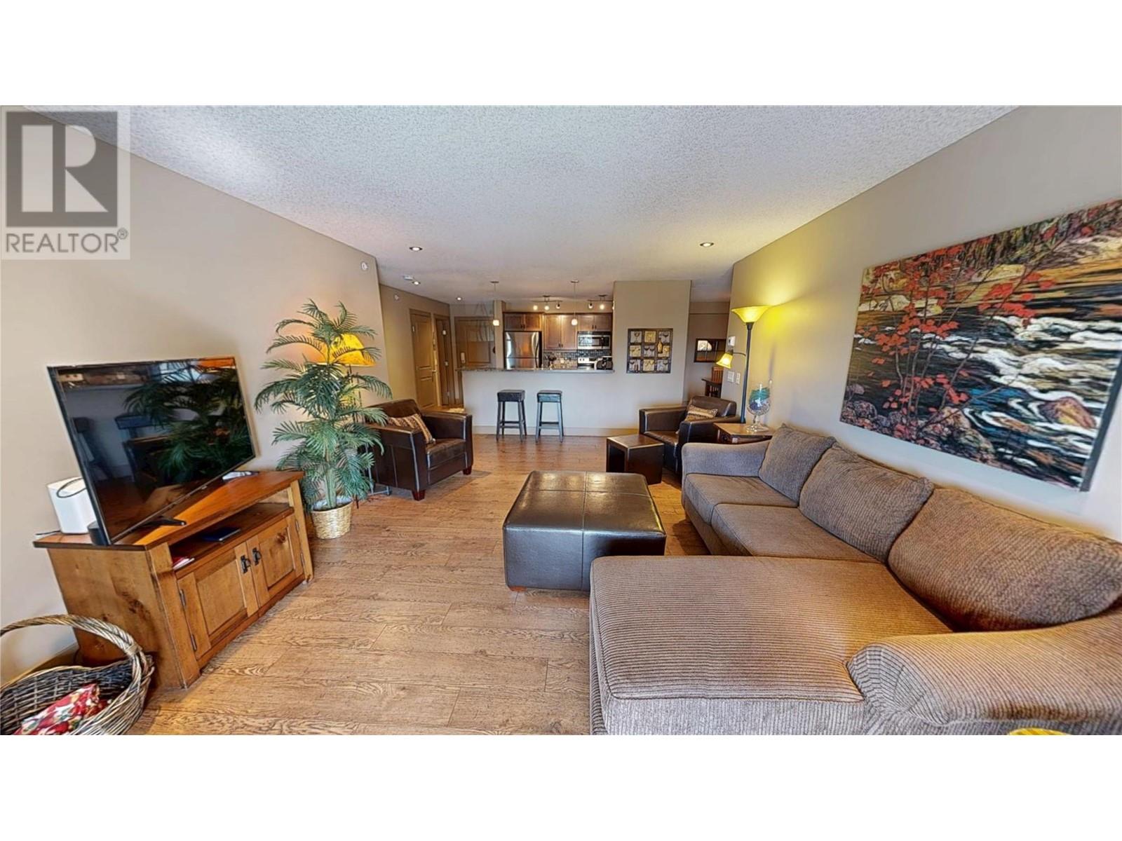 4874 Stanley Street Unit# 404, Radium Hot Springs, British Columbia  V0A 1M0 - Photo 11 - 10345207