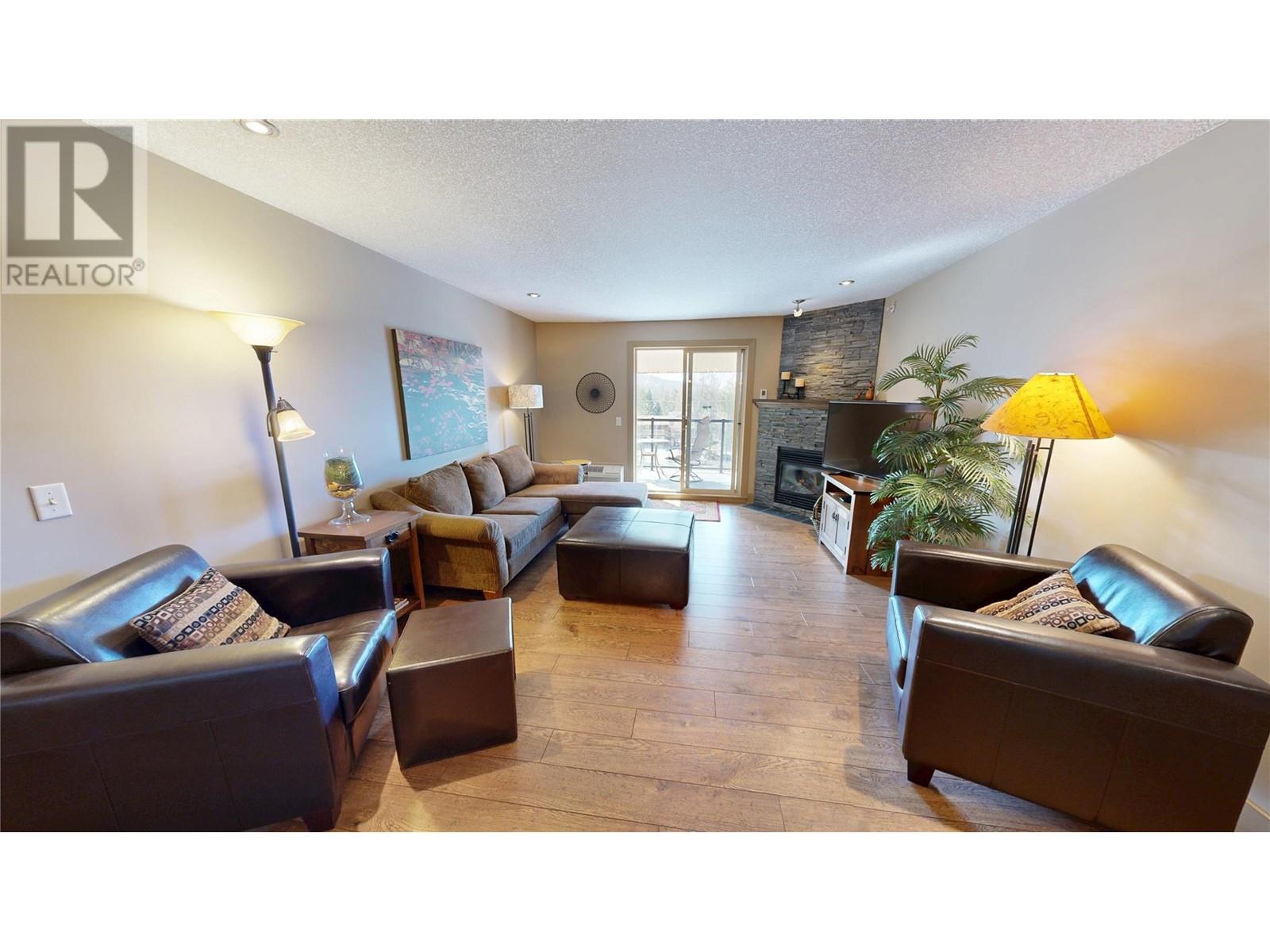 4874 Stanley Street Unit# 404, Radium Hot Springs, British Columbia  V0A 1M0 - Photo 8 - 10345207