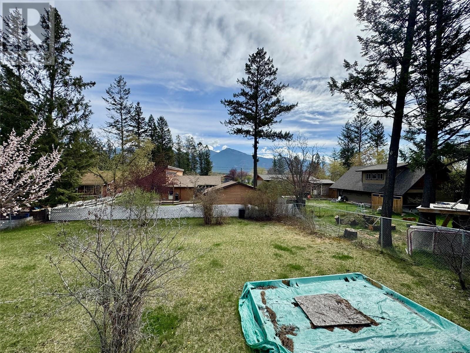 121 11th Avenue, Invermere, British Columbia  V0A 1K0 - Photo 19 - 10345417