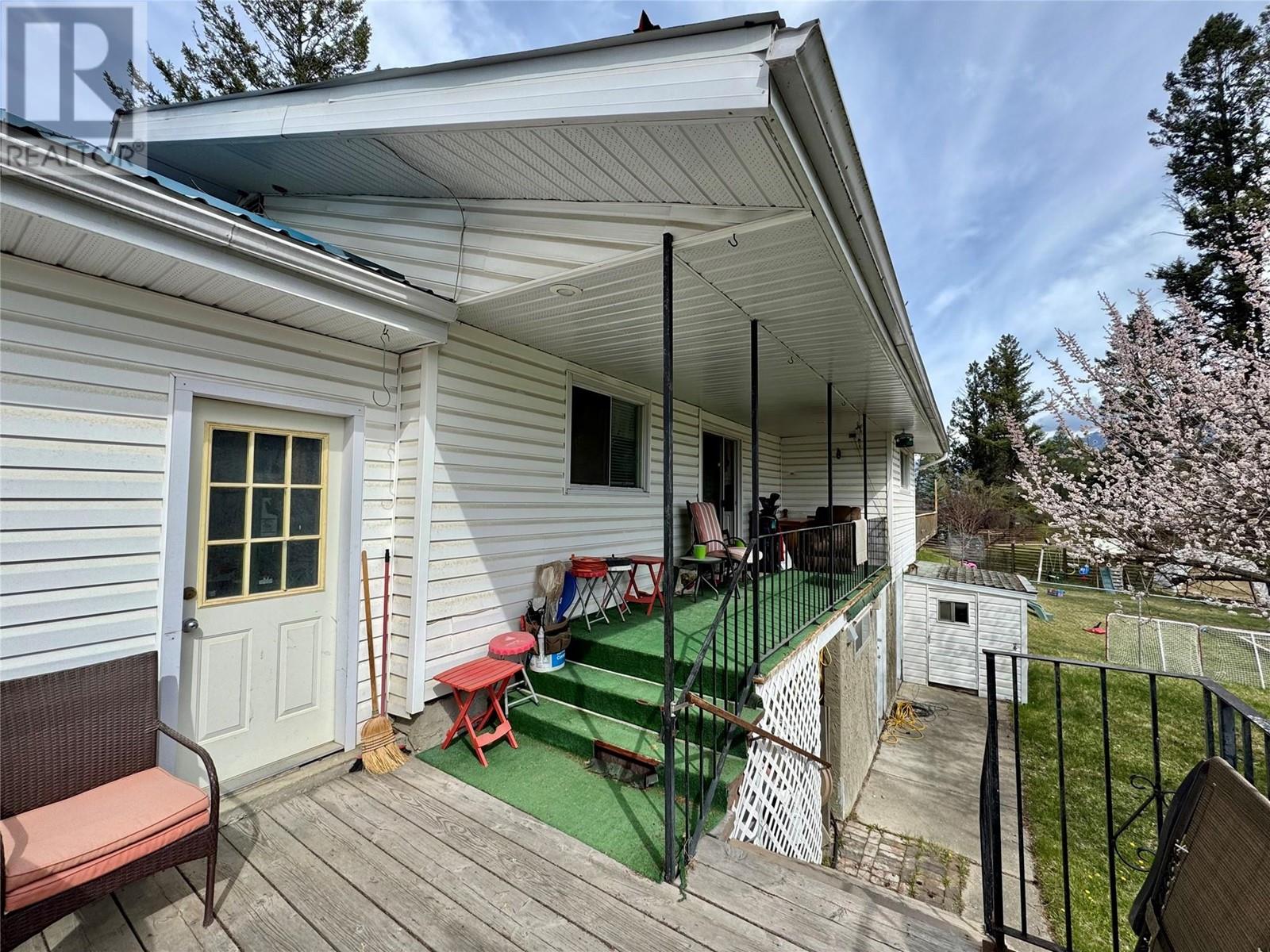 121 11th Avenue, Invermere, British Columbia  V0A 1K0 - Photo 20 - 10345417