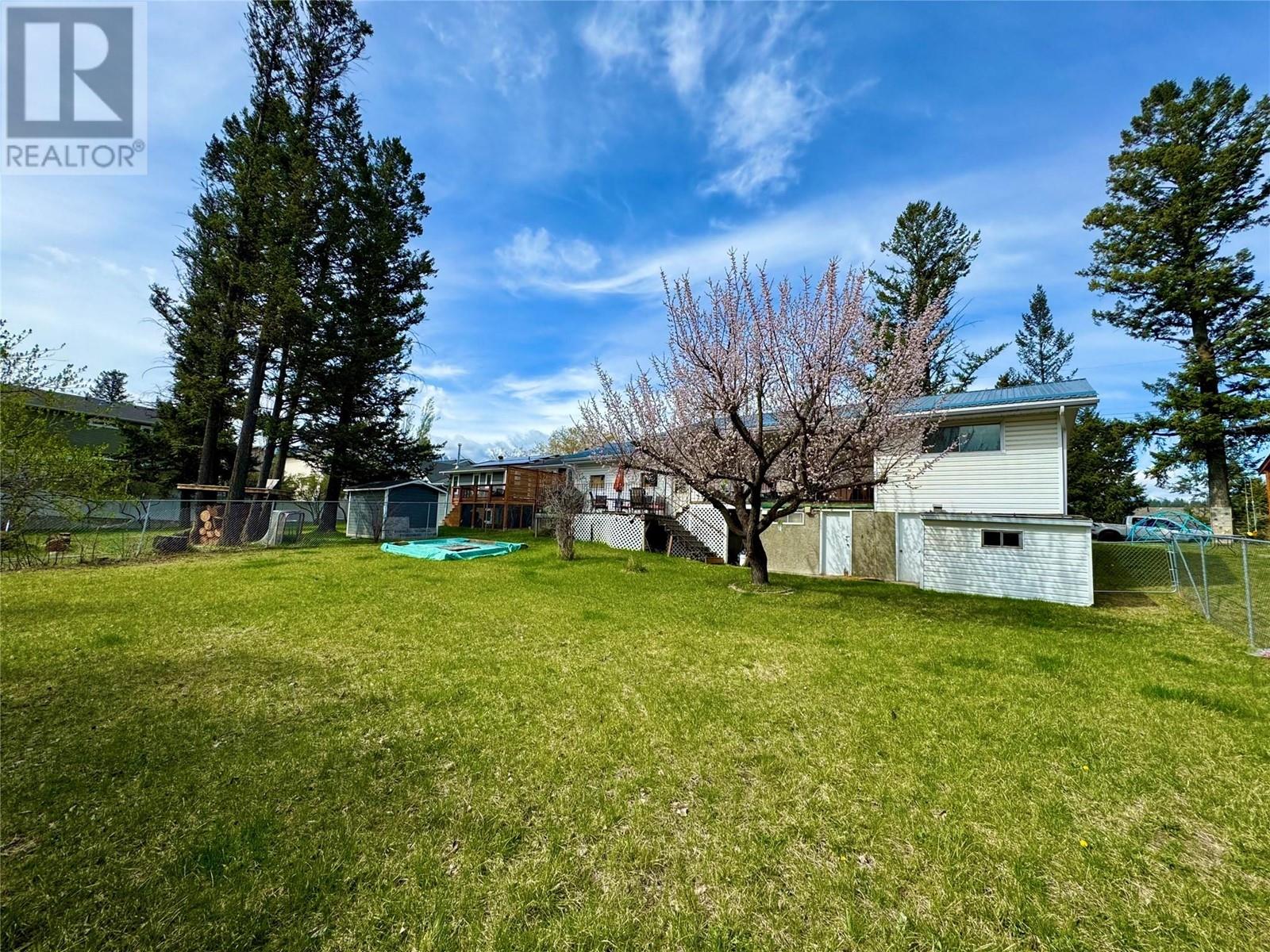 121 11th Avenue, Invermere, British Columbia  V0A 1K0 - Photo 25 - 10345417