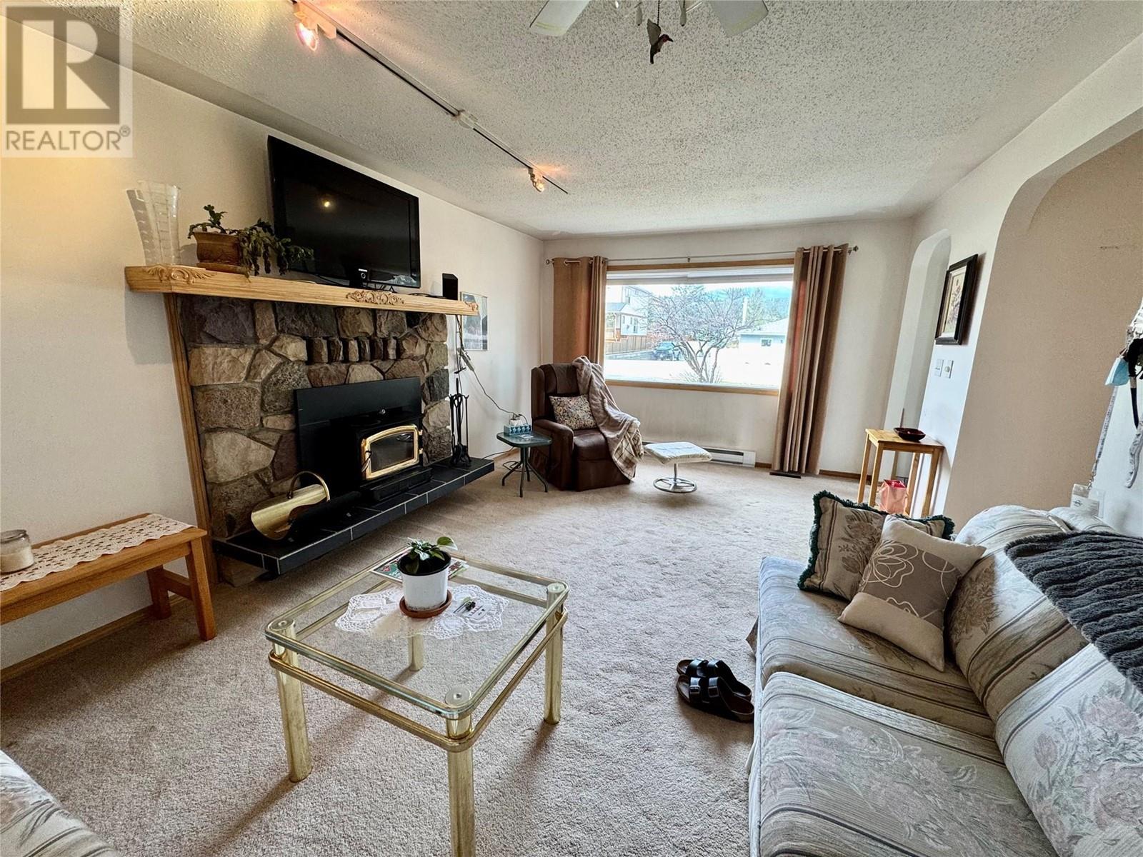 121 11th Avenue, Invermere, British Columbia  V0A 1K0 - Photo 8 - 10345417