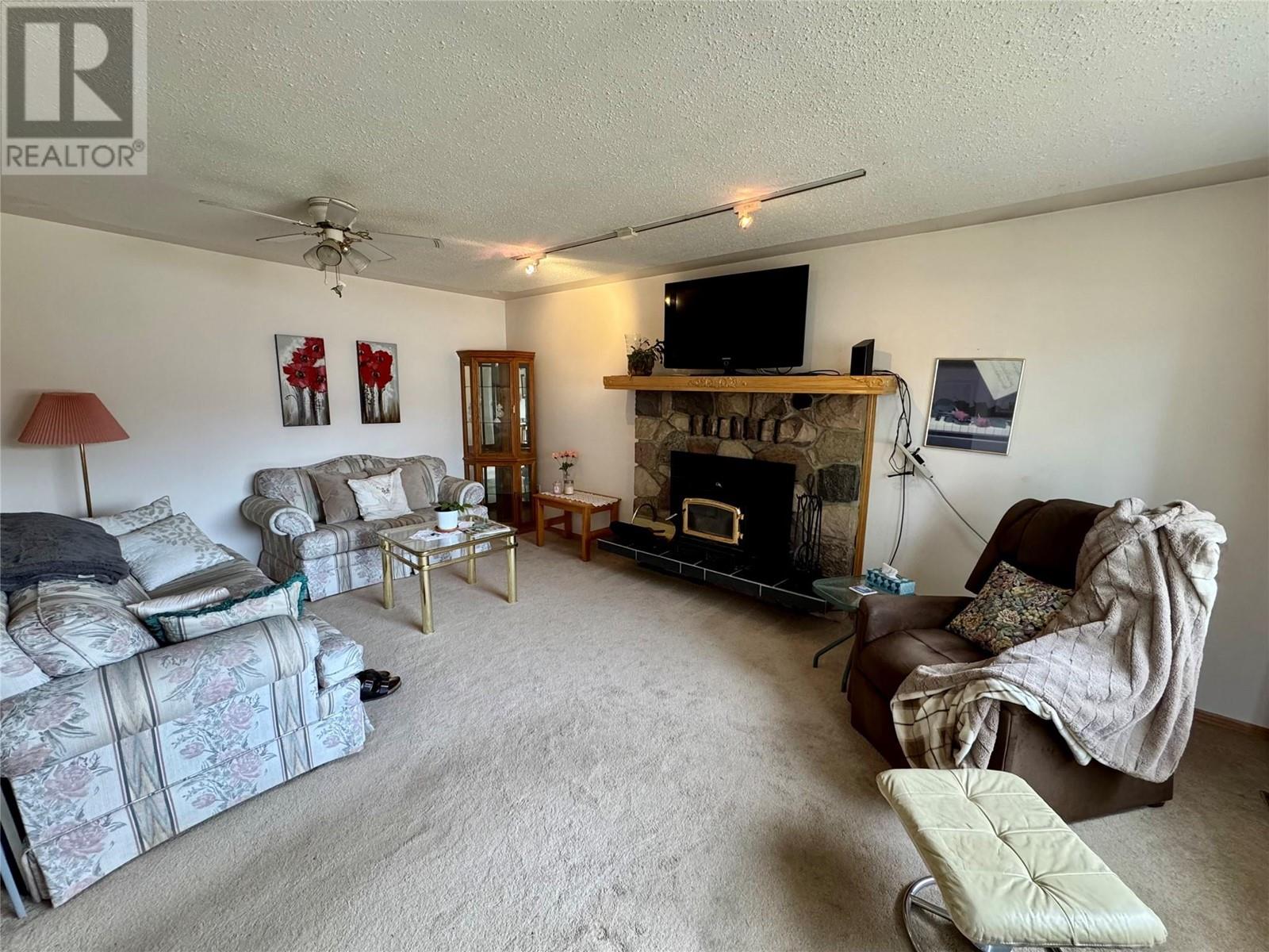 121 11th Avenue, Invermere, British Columbia  V0A 1K0 - Photo 9 - 10345417