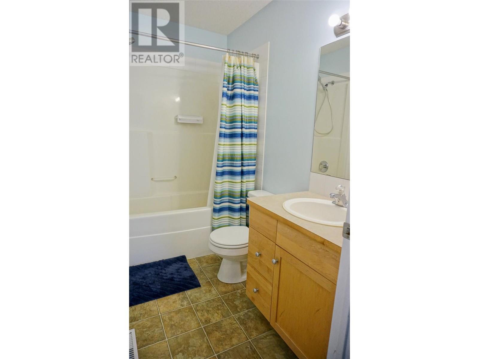 2208 13th Avenue, Invermere, British Columbia  V0A 1K4 - Photo 18 - 10333780