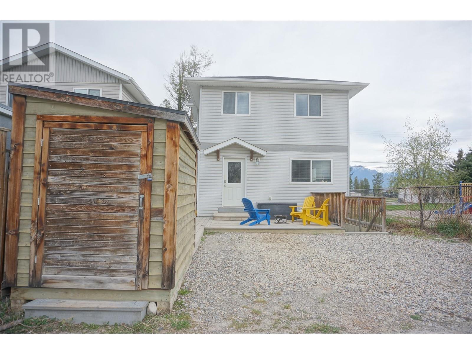 2208 13th Avenue, Invermere, British Columbia  V0A 1K4 - Photo 21 - 10333780