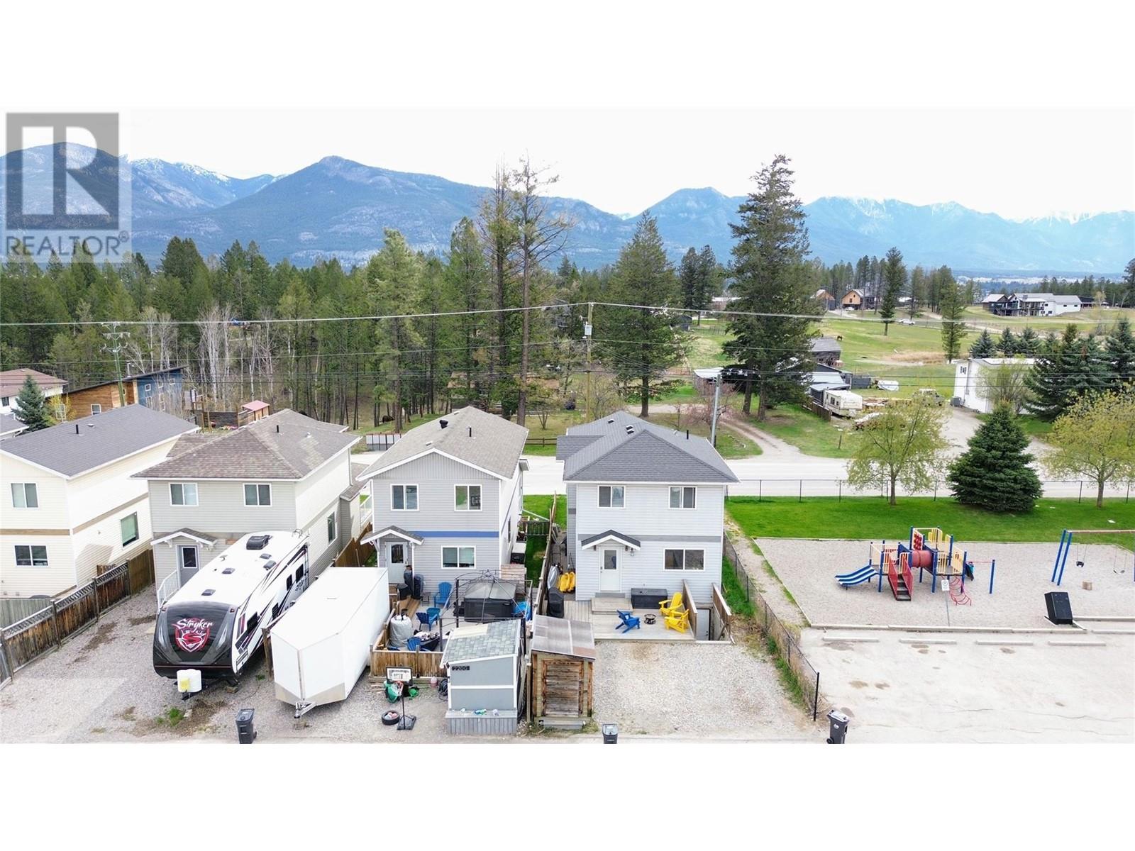 2208 13th Avenue, Invermere, British Columbia  V0A 1K4 - Photo 31 - 10333780