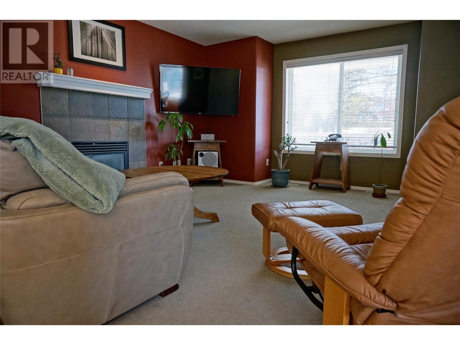 2208 13th Avenue, Invermere, British Columbia  V0A 1K4 - Photo 6 - 10333780
