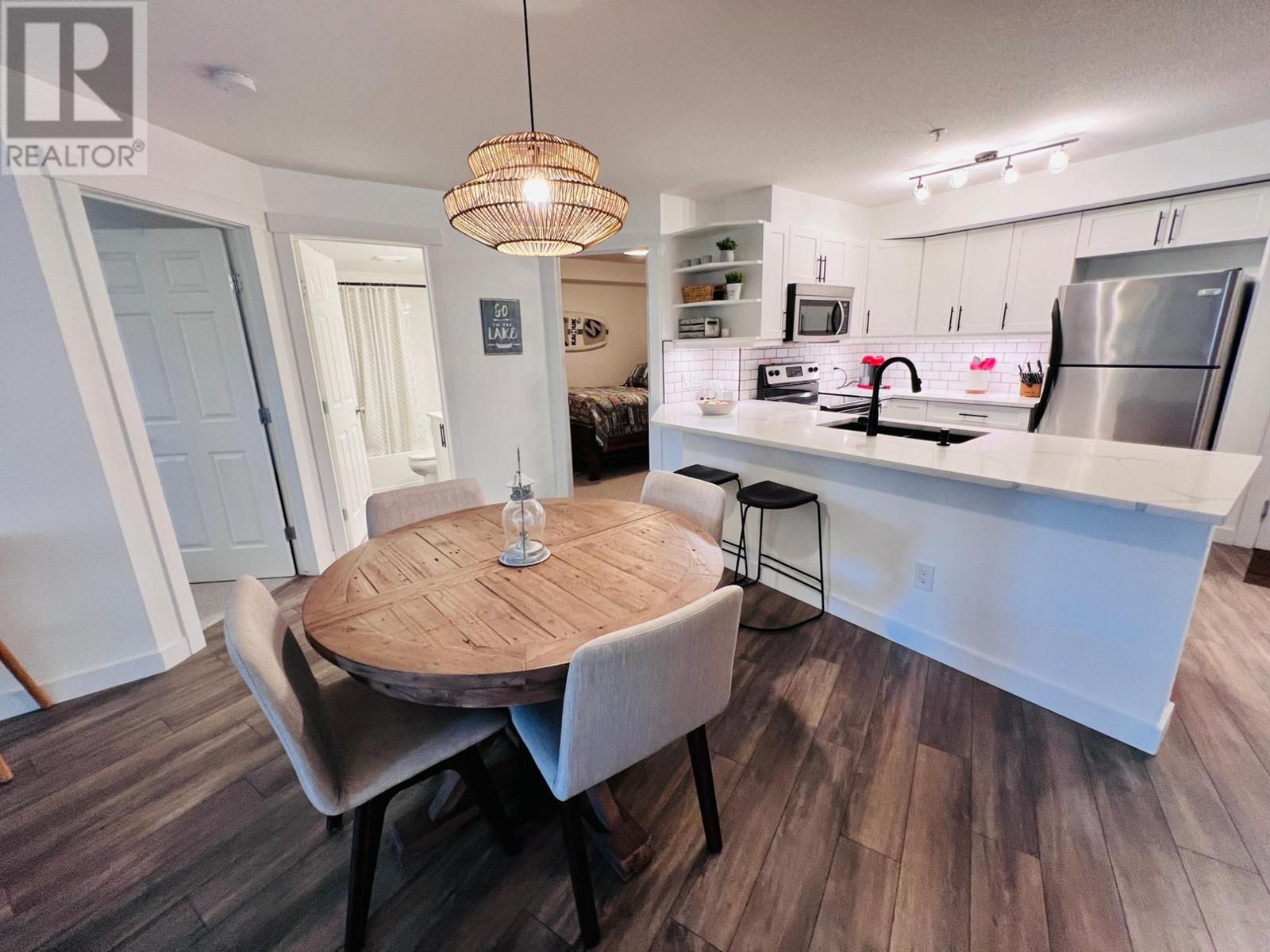205 Third Avenue Unit# 2217, Invermere, British Columbia  V0A 1K7 - Photo 1 - 10345443