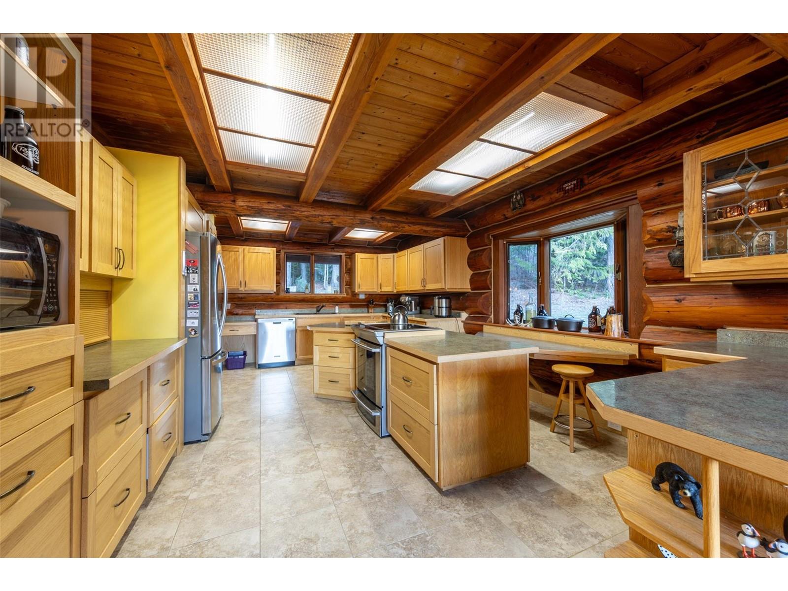 1569 Hartley Road, Golden, British Columbia  V0A 1H1 - Photo 20 - 10345423