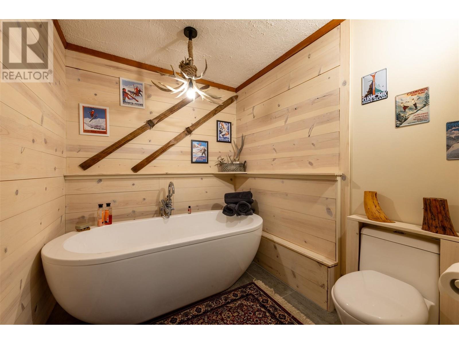 1569 Hartley Road, Golden, British Columbia  V0A 1H1 - Photo 35 - 10345423