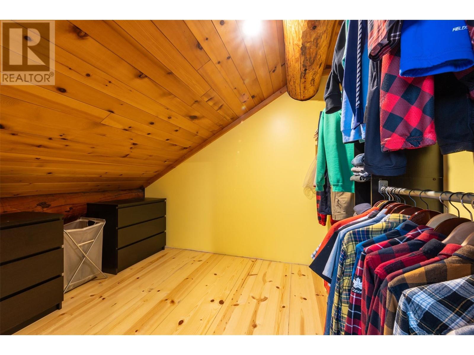 1569 Hartley Road, Golden, British Columbia  V0A 1H1 - Photo 37 - 10345423