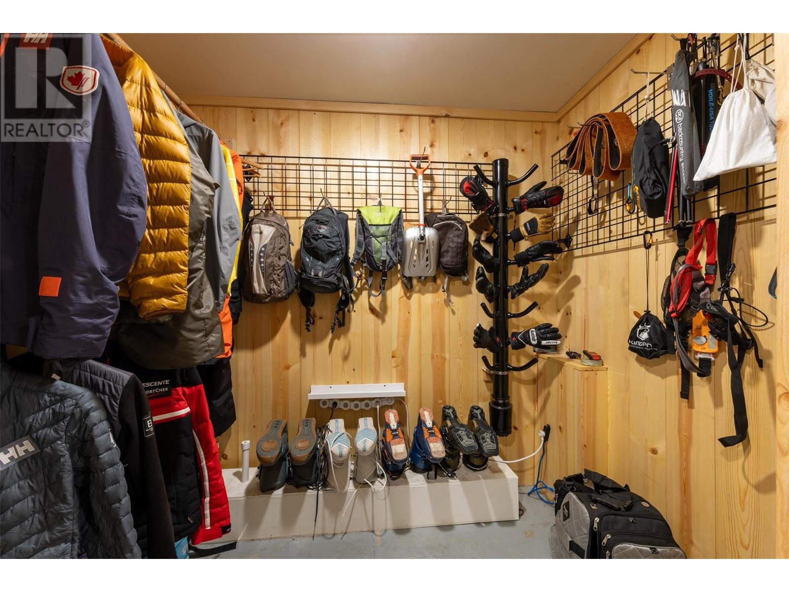 1569 Hartley Road, Golden, British Columbia  V0A 1H1 - Photo 46 - 10345423