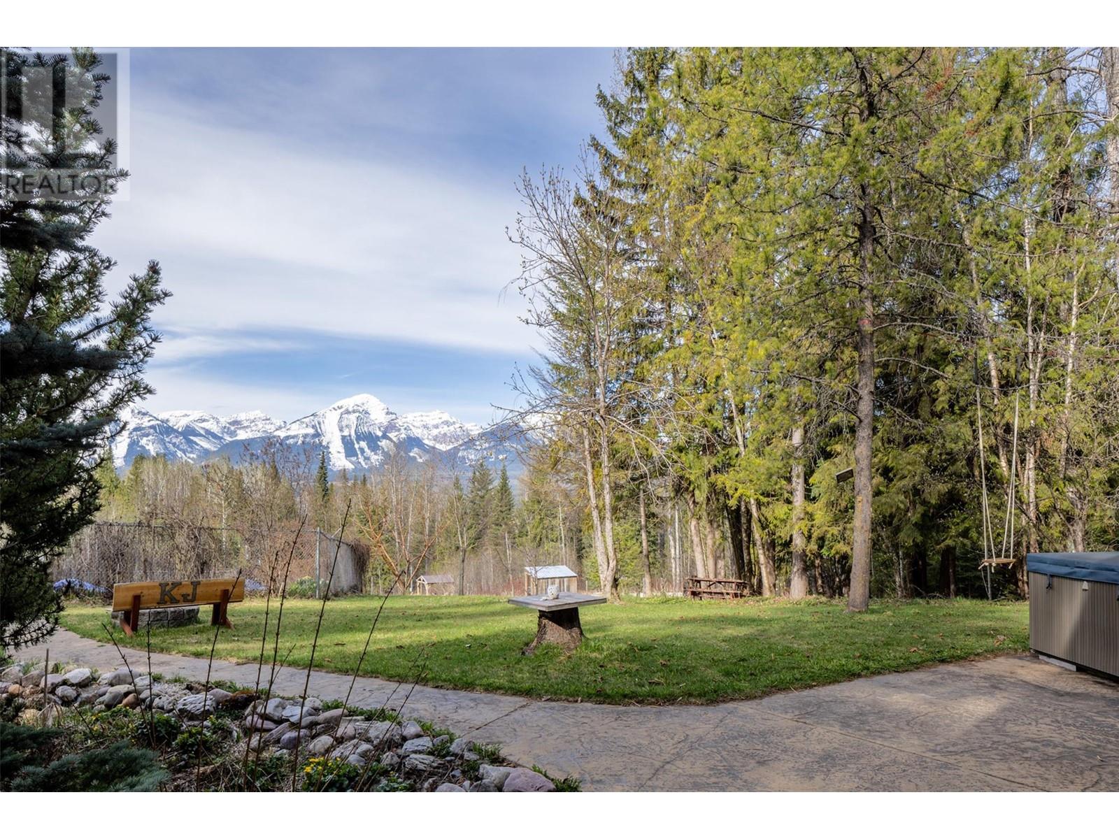 1569 Hartley Road, Golden, British Columbia  V0A 1H1 - Photo 49 - 10345423