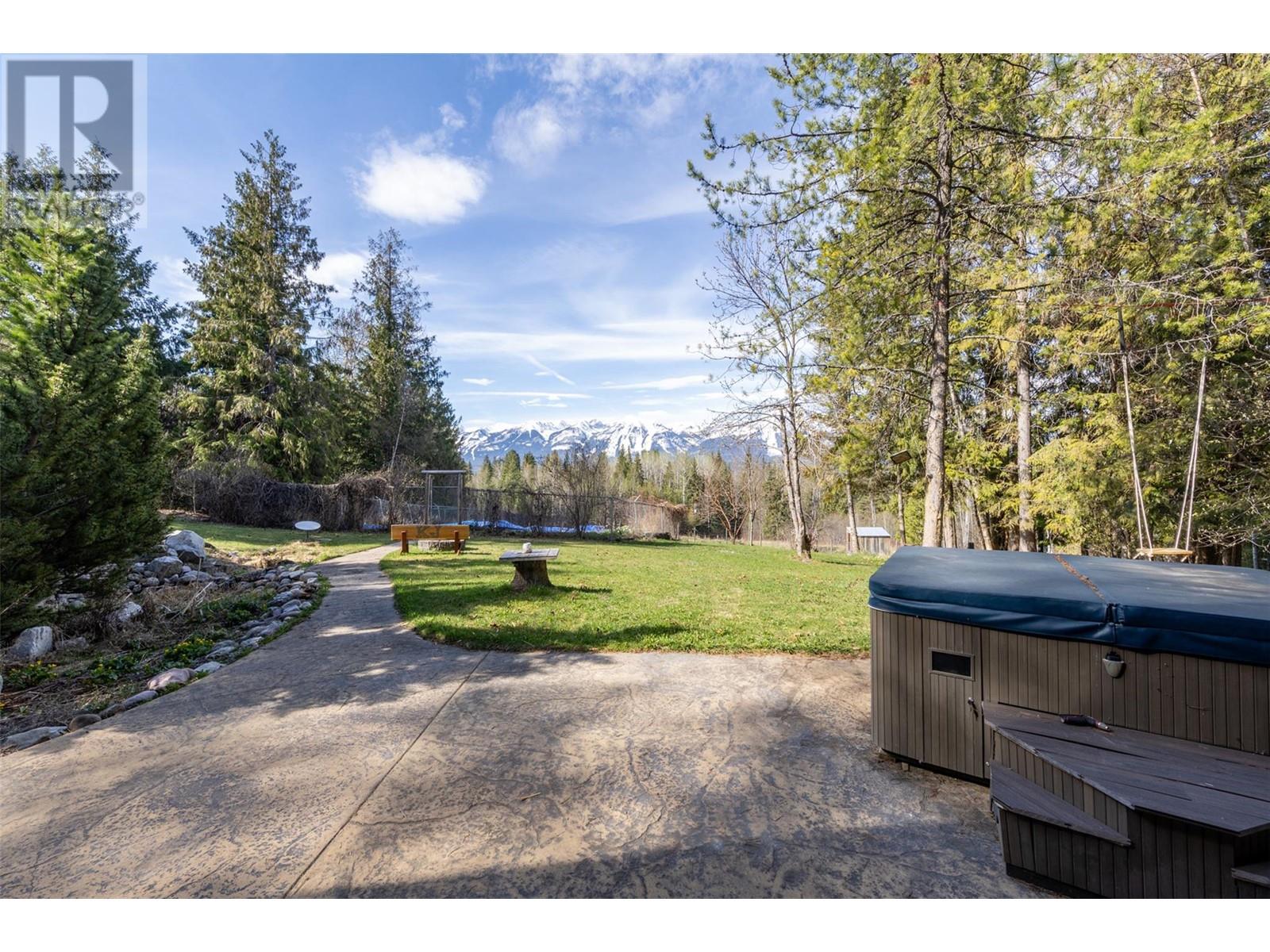 1569 Hartley Road, Golden, British Columbia  V0A 1H1 - Photo 51 - 10345423