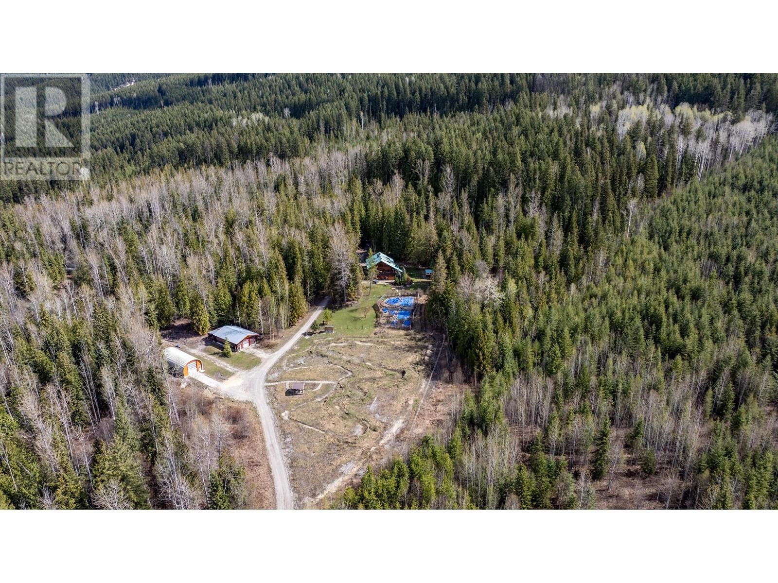 1569 Hartley Road, Golden, British Columbia  V0A 1H1 - Photo 59 - 10345423
