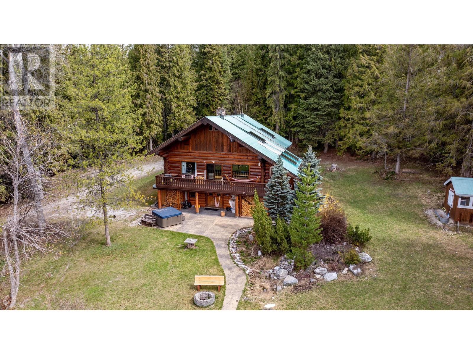 1569 Hartley Road, Golden, British Columbia  V0A 1H1 - Photo 73 - 10345423