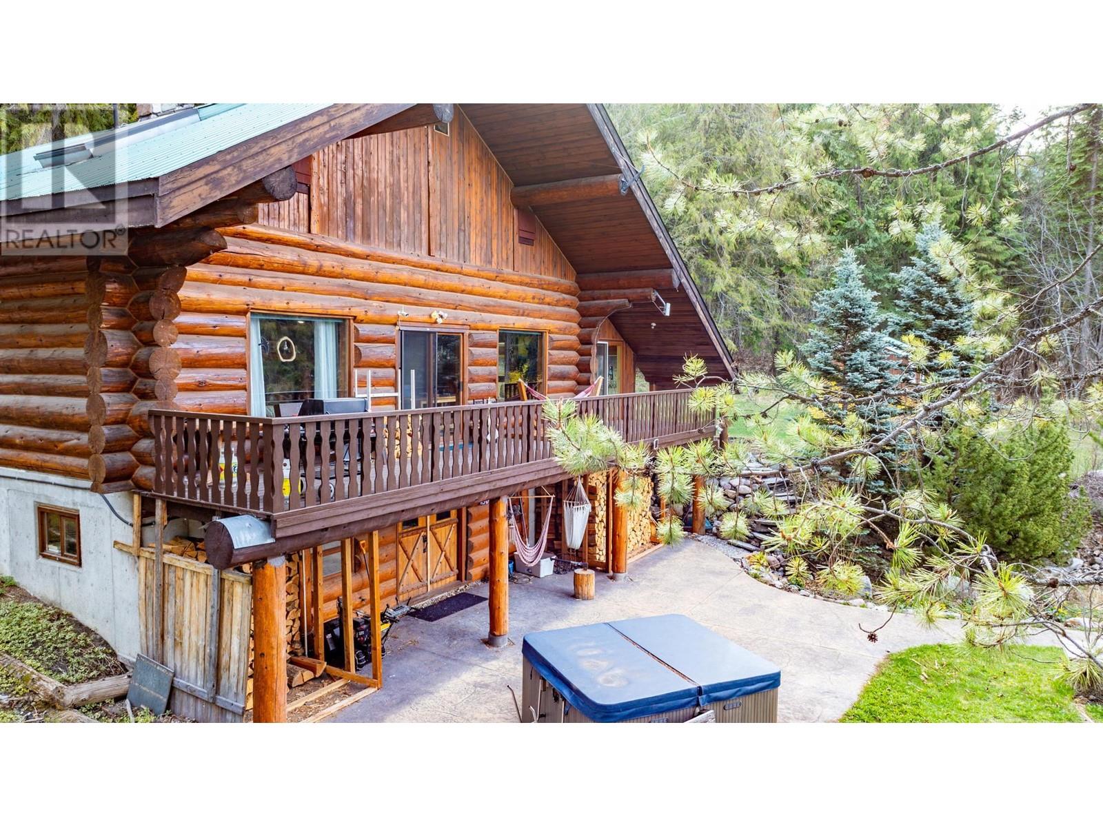 1569 Hartley Road, Golden, British Columbia  V0A 1H1 - Photo 78 - 10345423