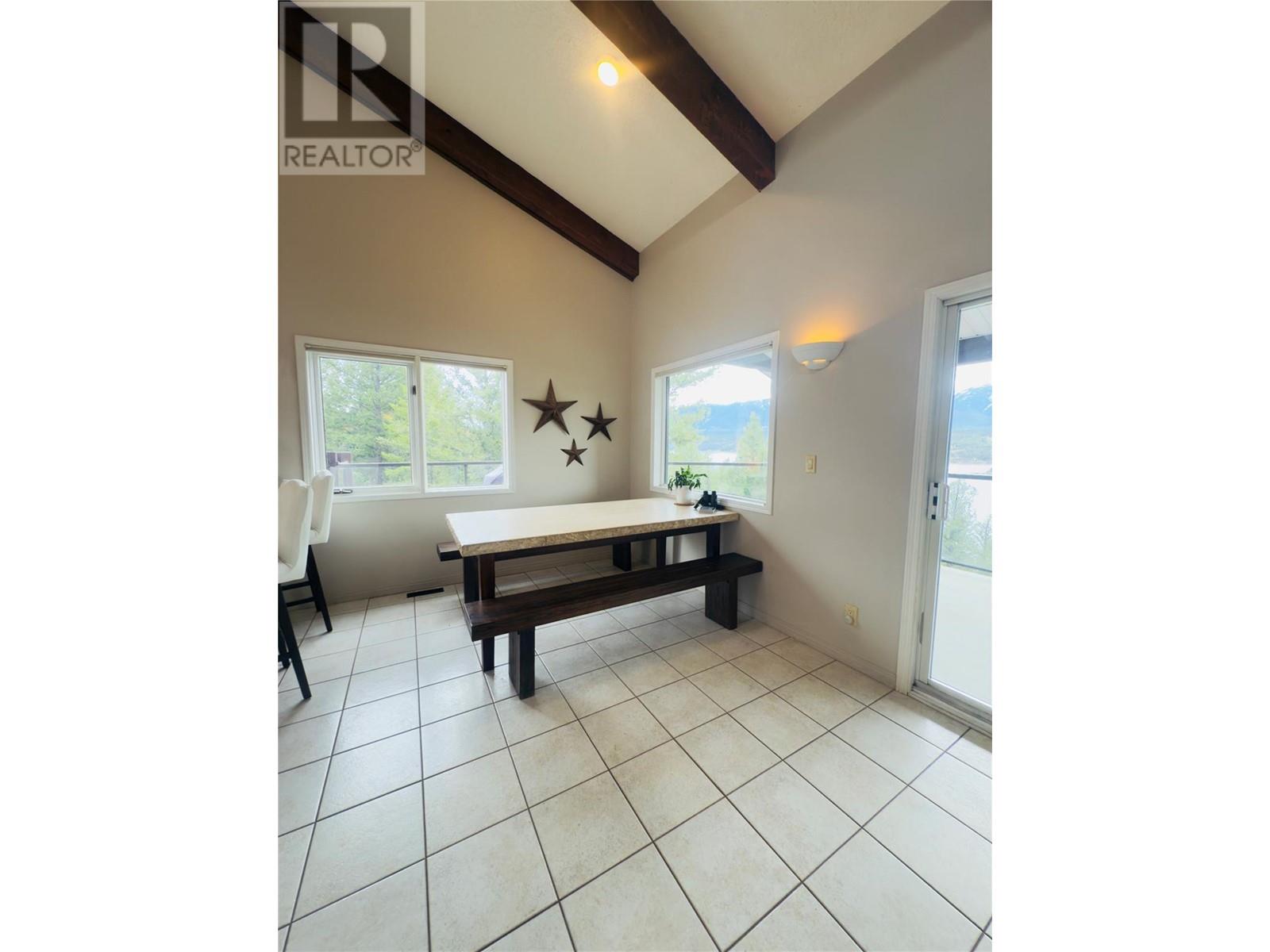 771 Lakeview Drive, Windermere, British Columbia  V0A 1K3 - Photo 15 - 10345780