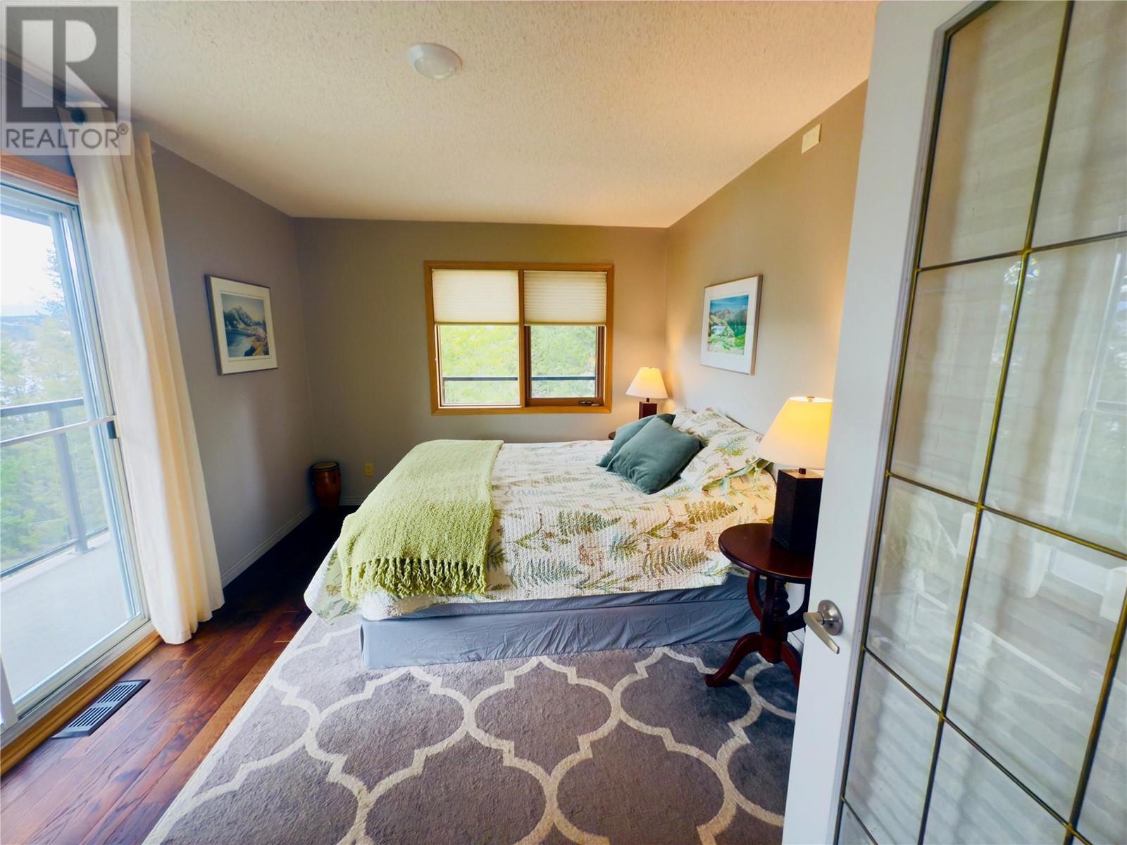 771 Lakeview Drive, Windermere, British Columbia  V0A 1K3 - Photo 32 - 10345780