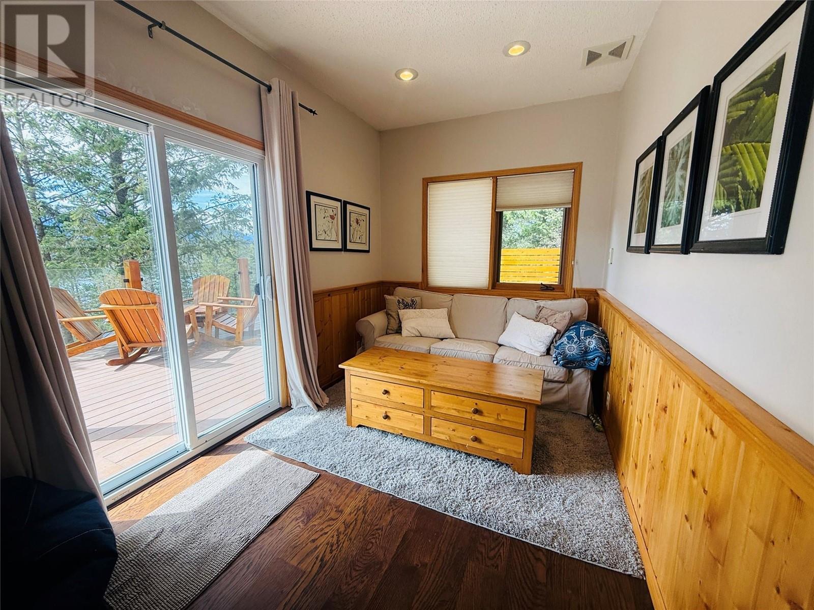 771 Lakeview Drive, Windermere, British Columbia  V0A 1K3 - Photo 43 - 10345780