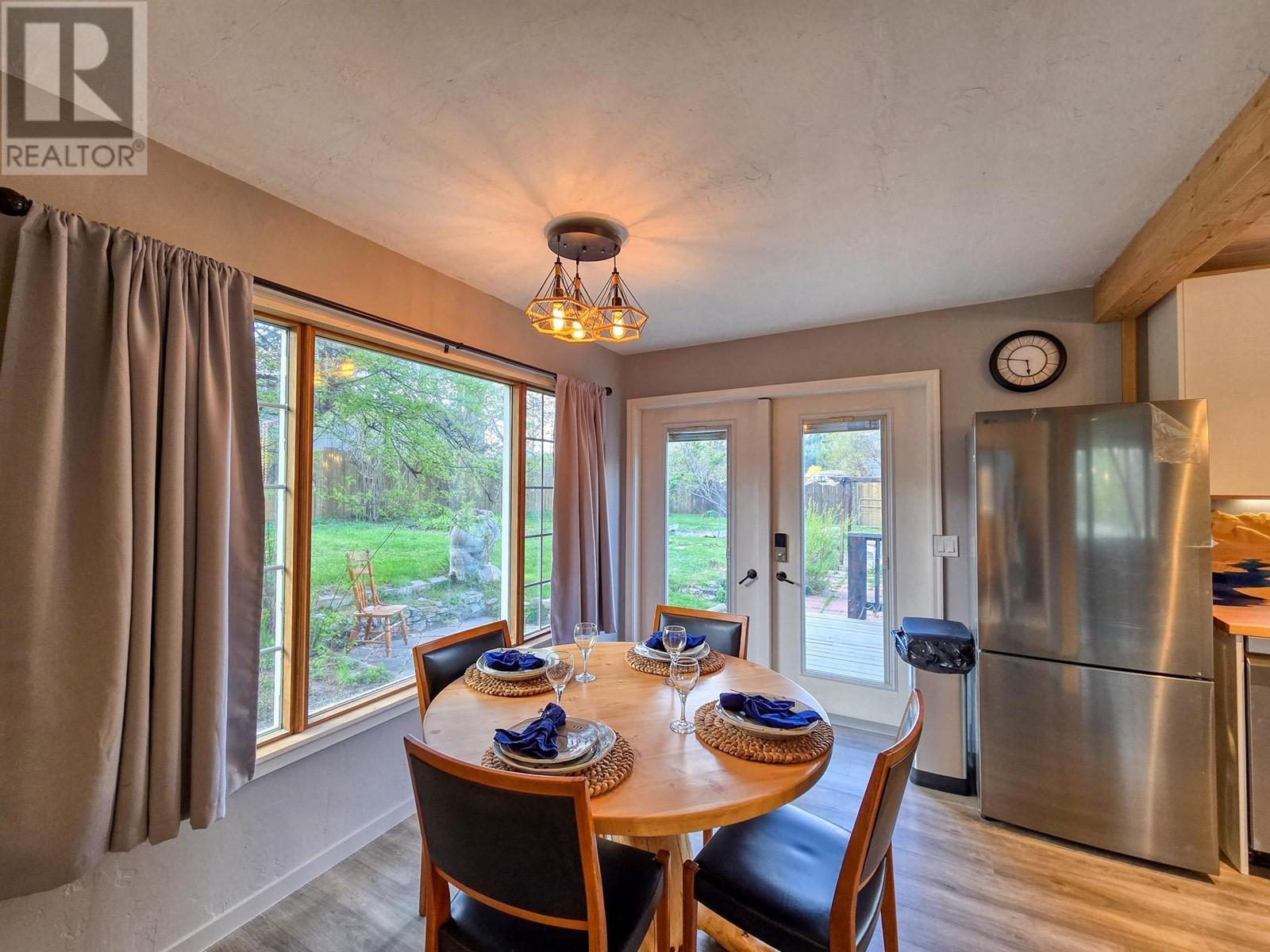5765 Columbia Road, Edgewater, British Columbia  V0A 1E0 - Photo 45 - 10345473