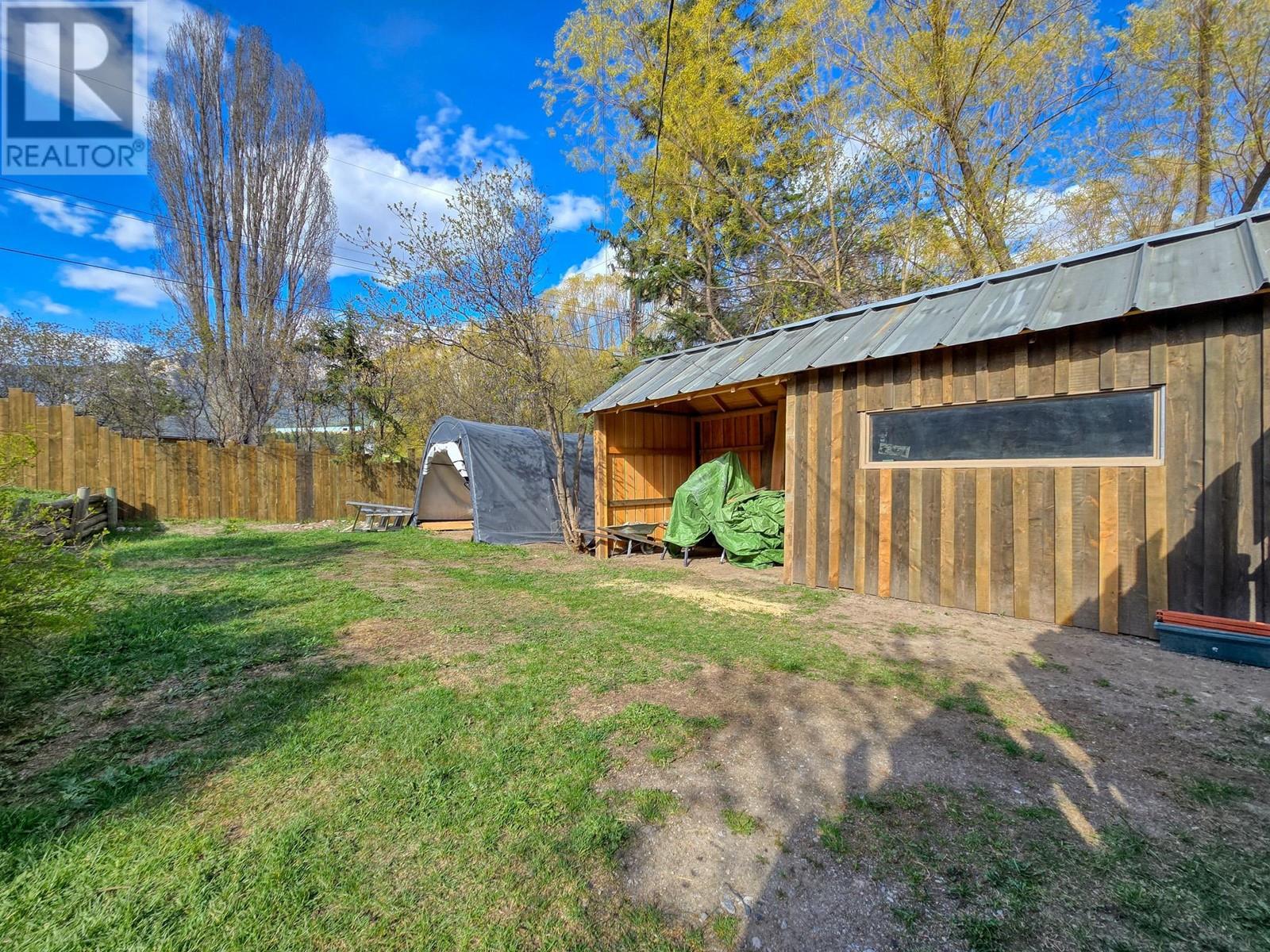 5765 Columbia Road, Edgewater, British Columbia  V0A 1E0 - Photo 50 - 10345473
