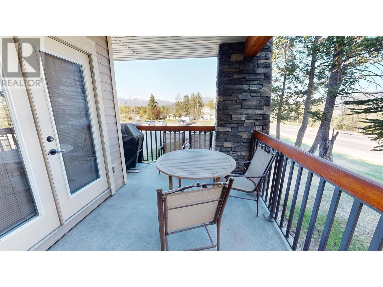 7495 Columbia Avenue Unit# 1101, Radium Hot Springs, British Columbia  V0A 1M0 - Photo 12 - 10346242