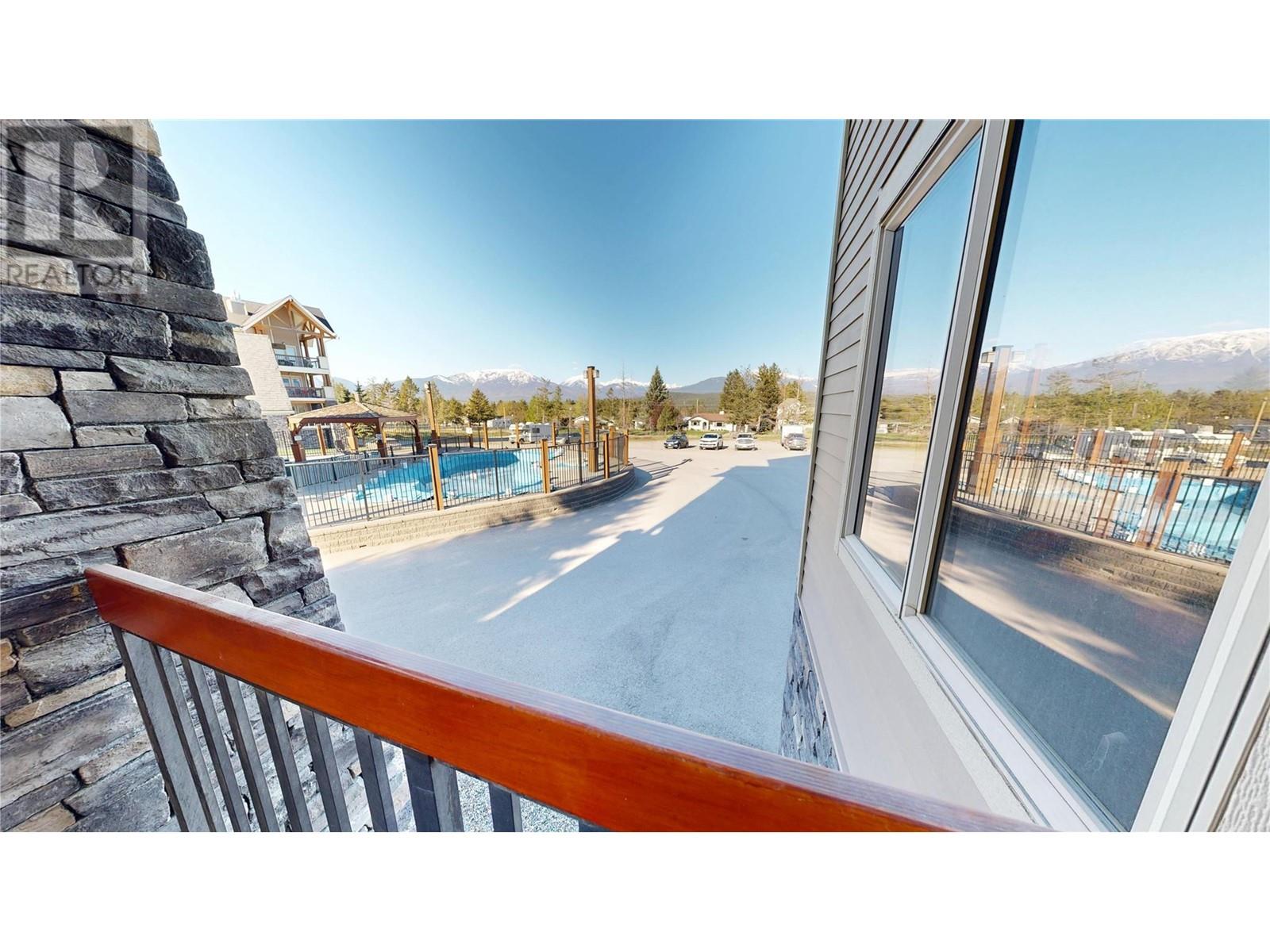 7495 Columbia Avenue Unit# 1101, Radium Hot Springs, British Columbia  V0A 1M0 - Photo 17 - 10346242